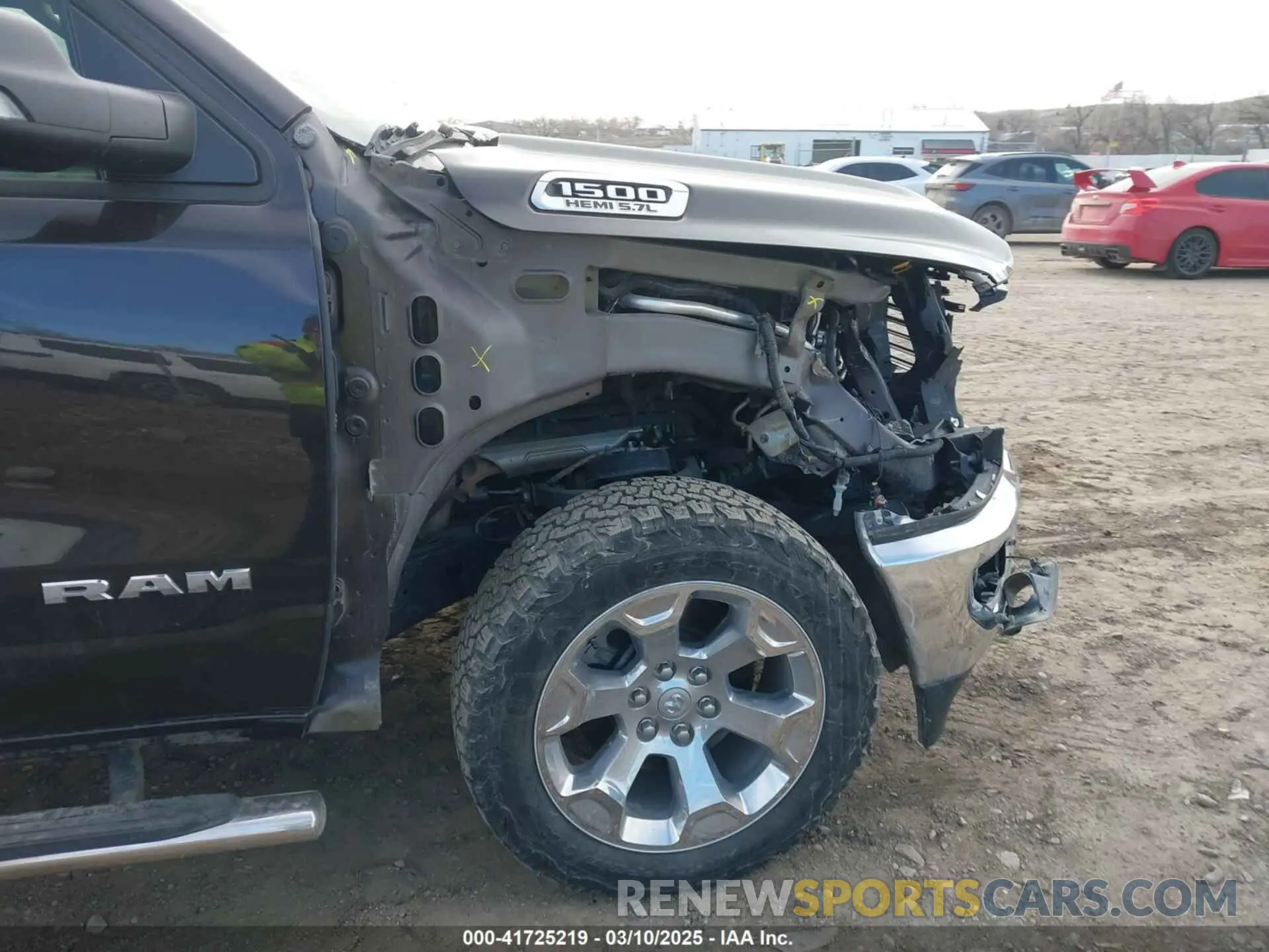18 Photograph of a damaged car 1C6SRFFT7KN781986 RAM 1500 2019