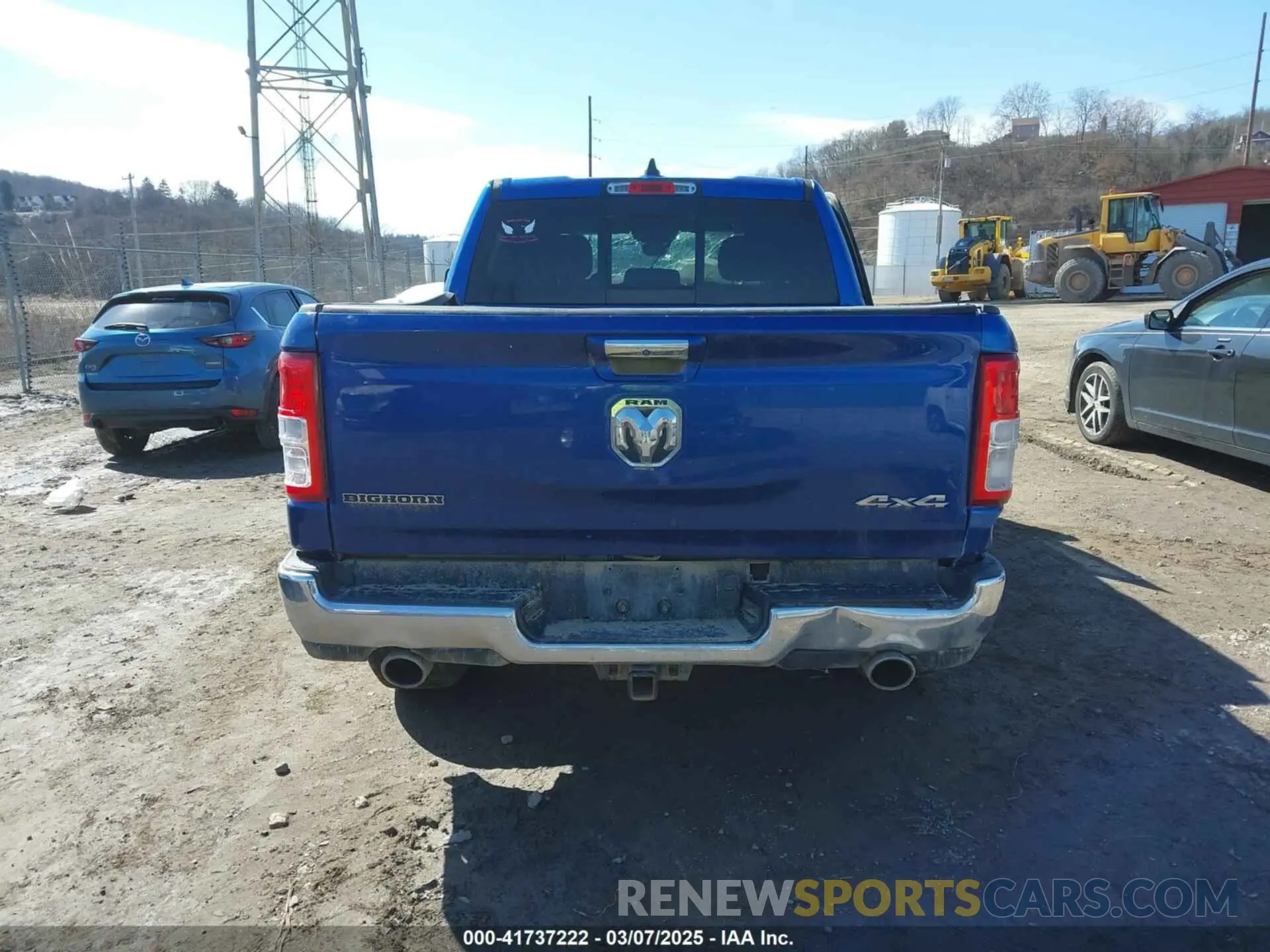 16 Photograph of a damaged car 1C6SRFFT7KN789375 RAM 1500 2019
