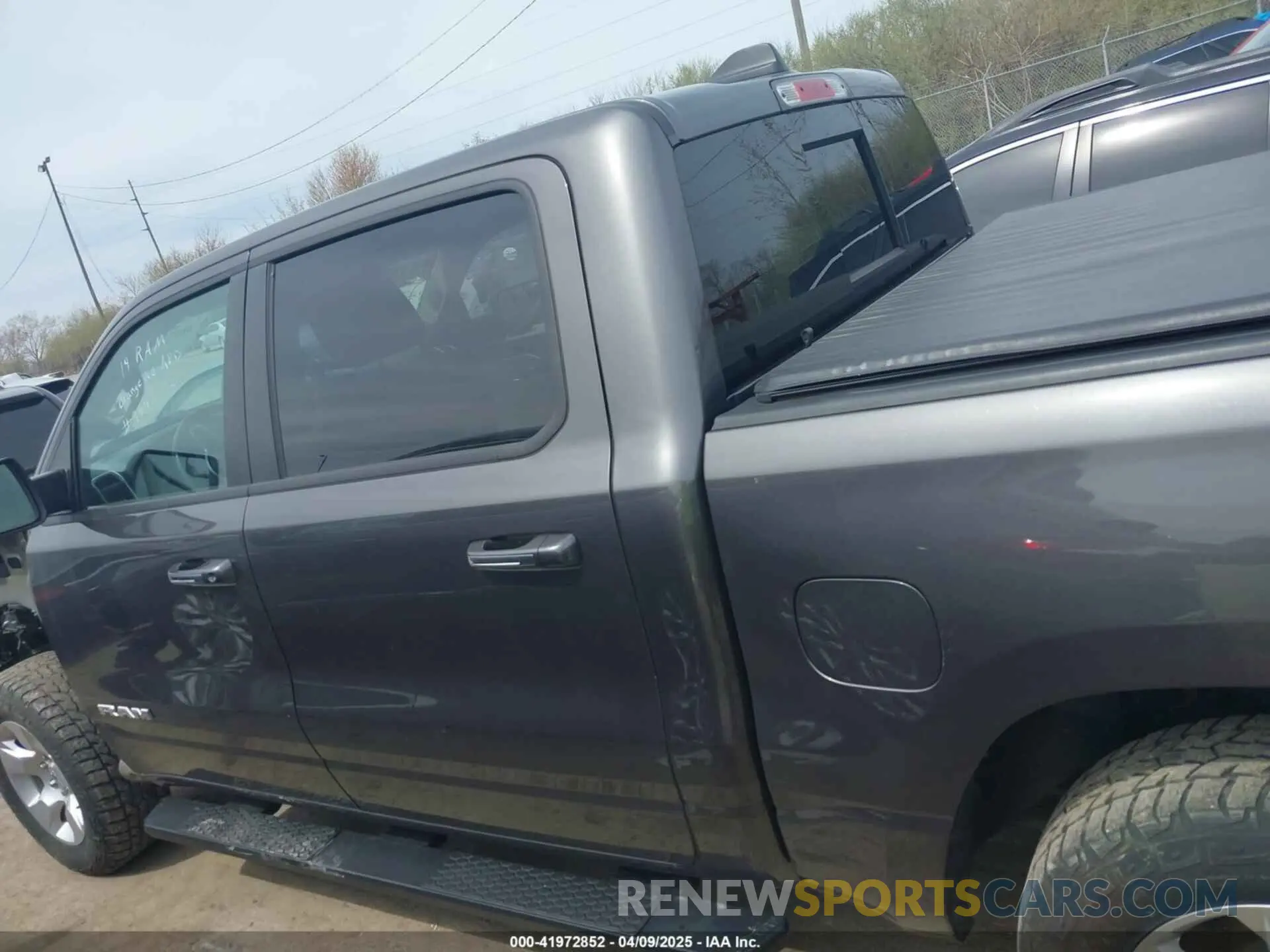 15 Photograph of a damaged car 1C6SRFFT7KN876256 RAM 1500 2019