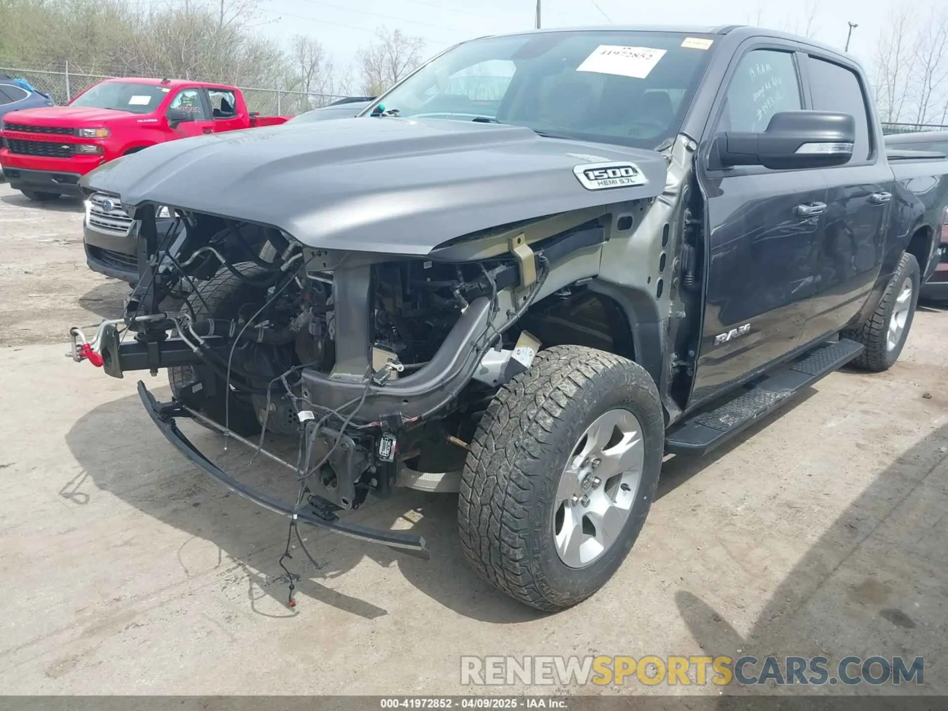 6 Photograph of a damaged car 1C6SRFFT7KN876256 RAM 1500 2019