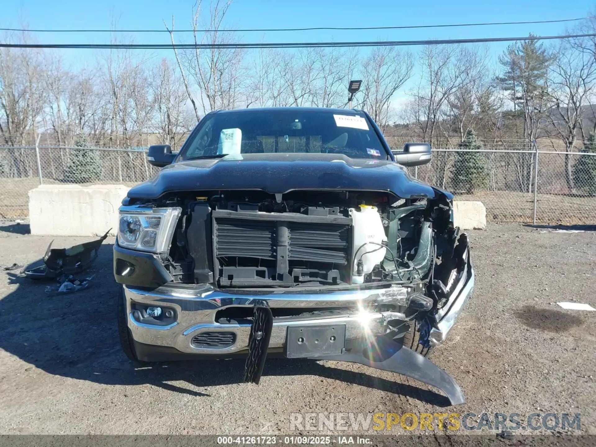 6 Photograph of a damaged car 1C6SRFFT8KN659895 RAM 1500 2019