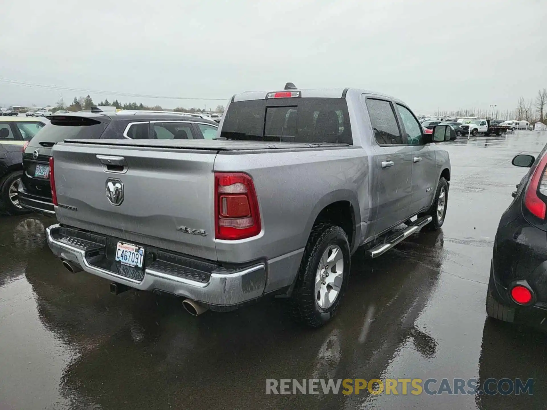 20 Photograph of a damaged car 1C6SRFFT8KN692251 RAM 1500 2019