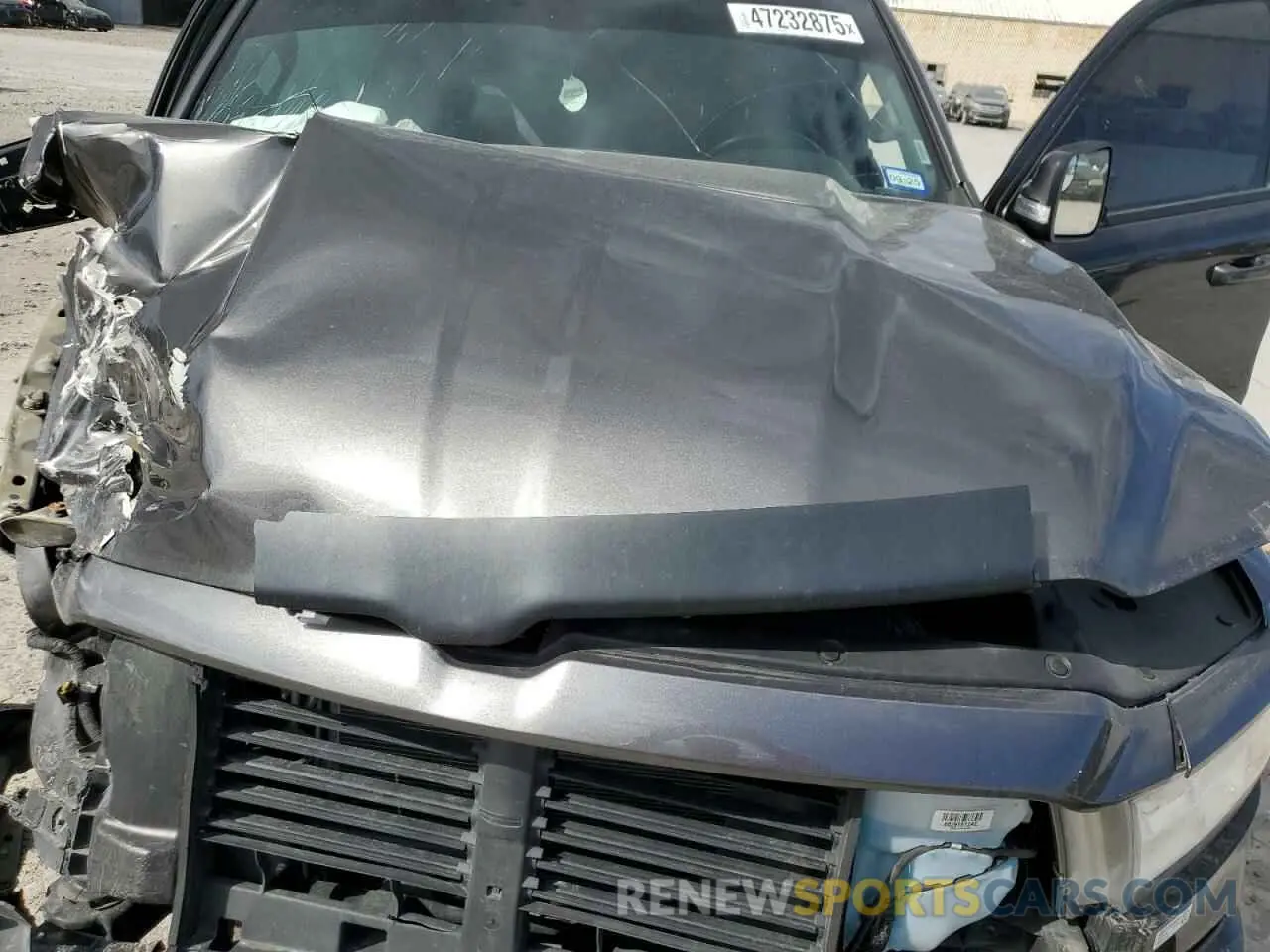 11 Photograph of a damaged car 1C6SRFFT8KN719898 RAM 1500 2019