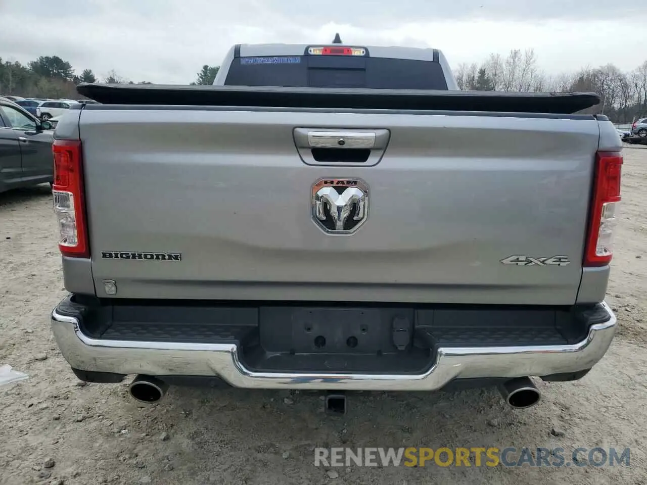 6 Photograph of a damaged car 1C6SRFFT8KN754148 RAM 1500 2019