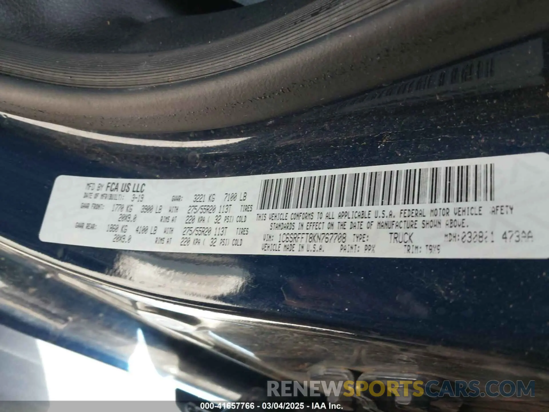 6 Photograph of a damaged car 1C6SRFFT8KN767708 RAM 1500 2019