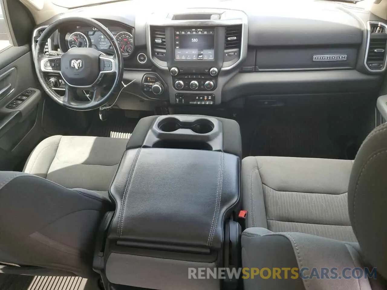 8 Photograph of a damaged car 1C6SRFFT8KN798912 RAM 1500 2019