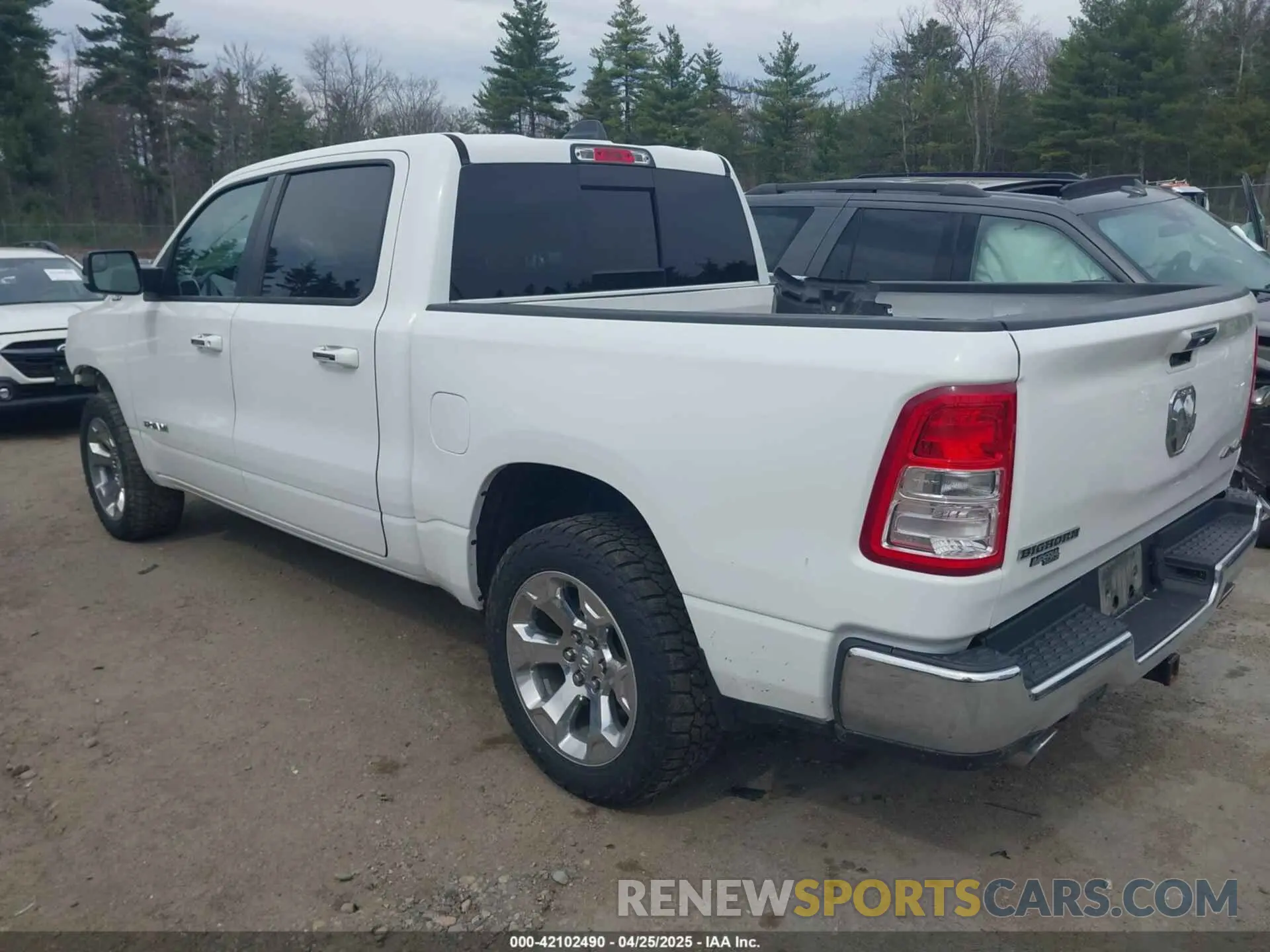 3 Photograph of a damaged car 1C6SRFFT8KN885693 RAM 1500 2019