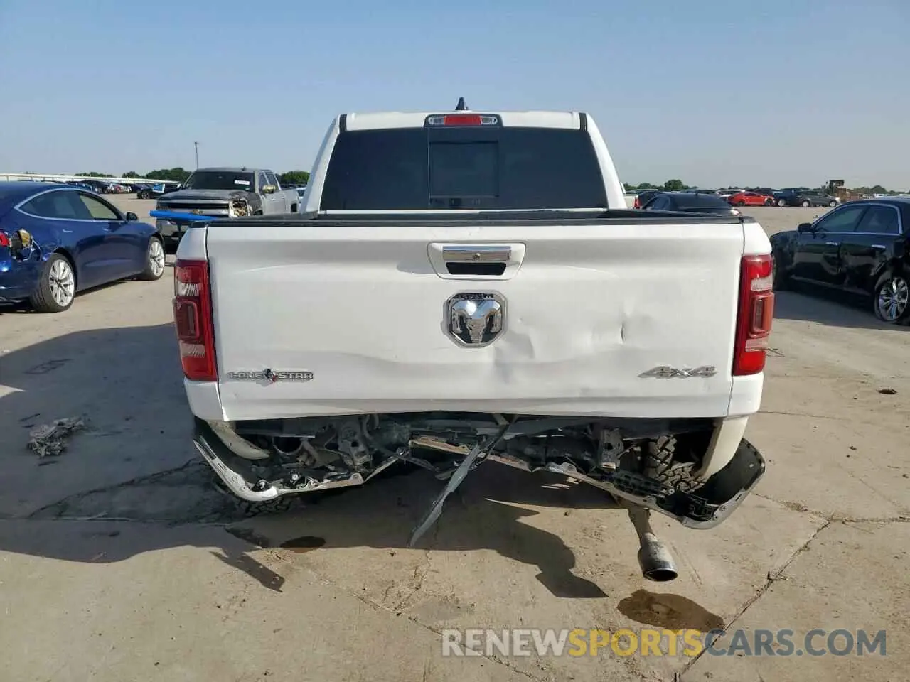 6 Photograph of a damaged car 1C6SRFFT9KN538146 RAM 1500 2019