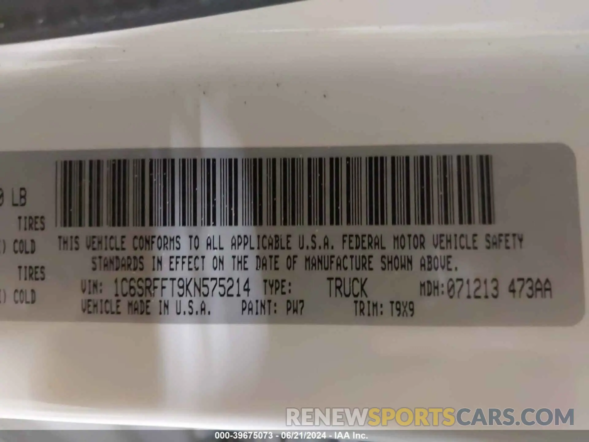 9 Photograph of a damaged car 1C6SRFFT9KN575214 RAM 1500 2019