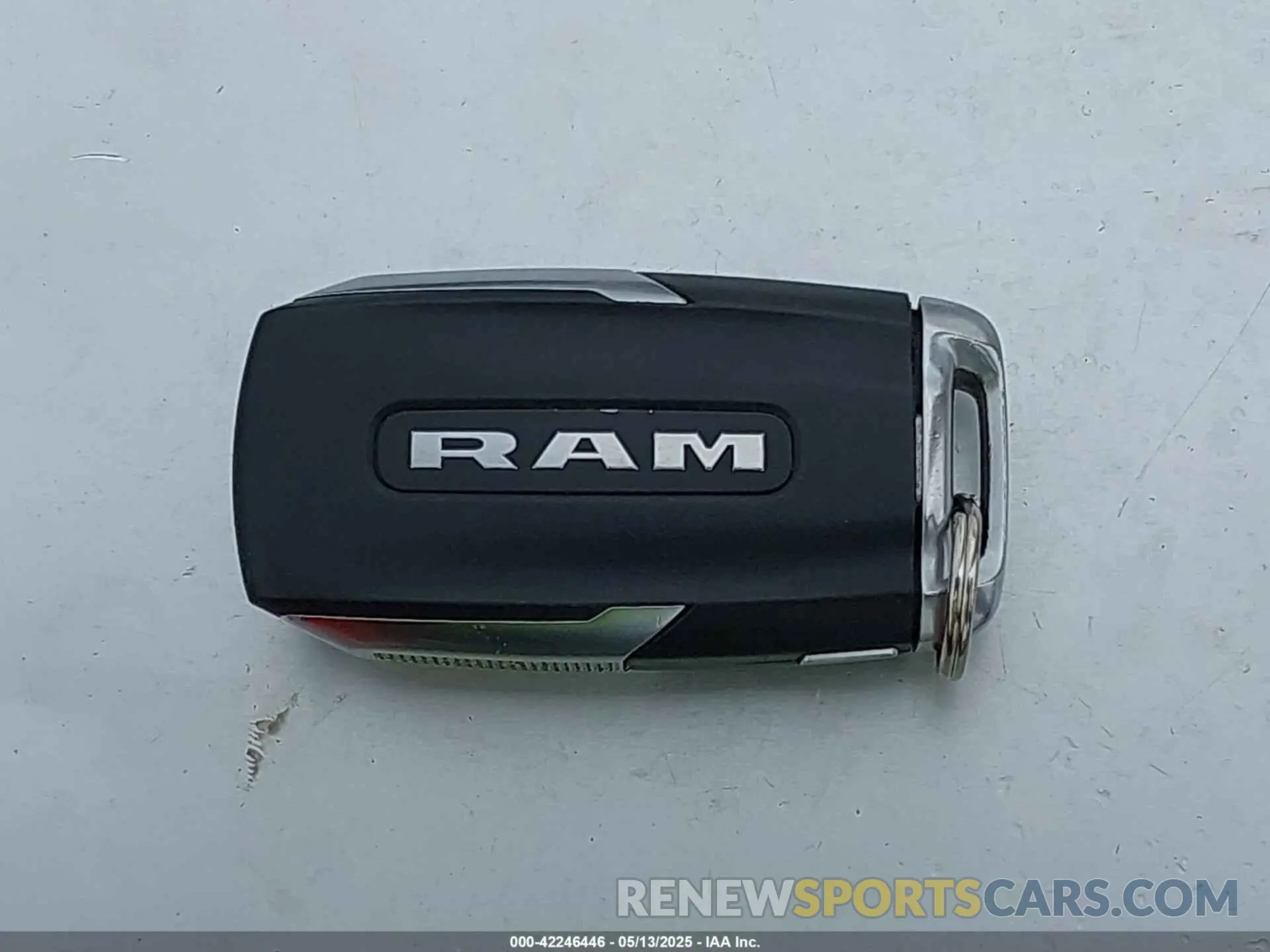 11 Photograph of a damaged car 1C6SRFFT9KN644144 RAM 1500 2019