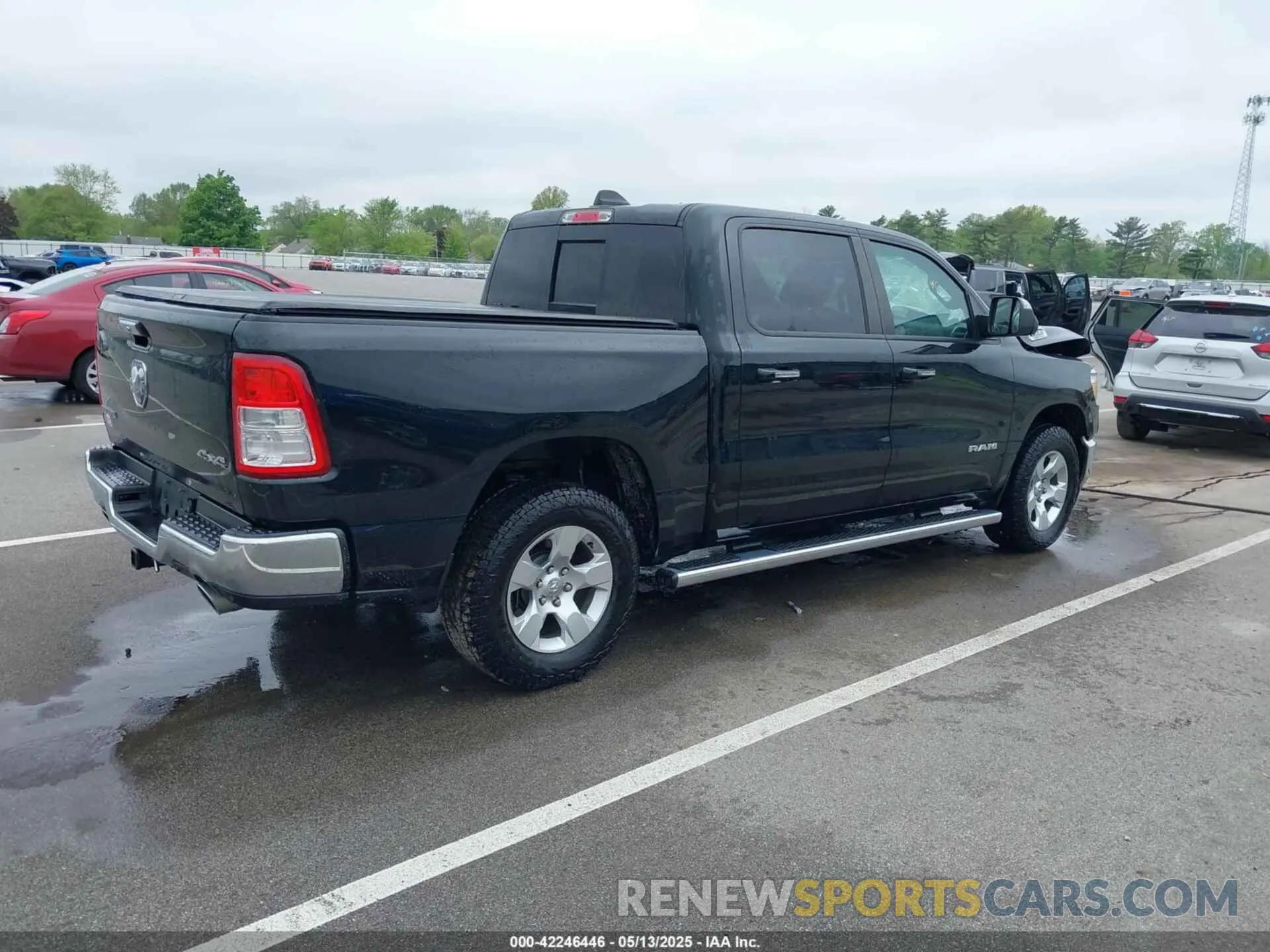 4 Photograph of a damaged car 1C6SRFFT9KN644144 RAM 1500 2019