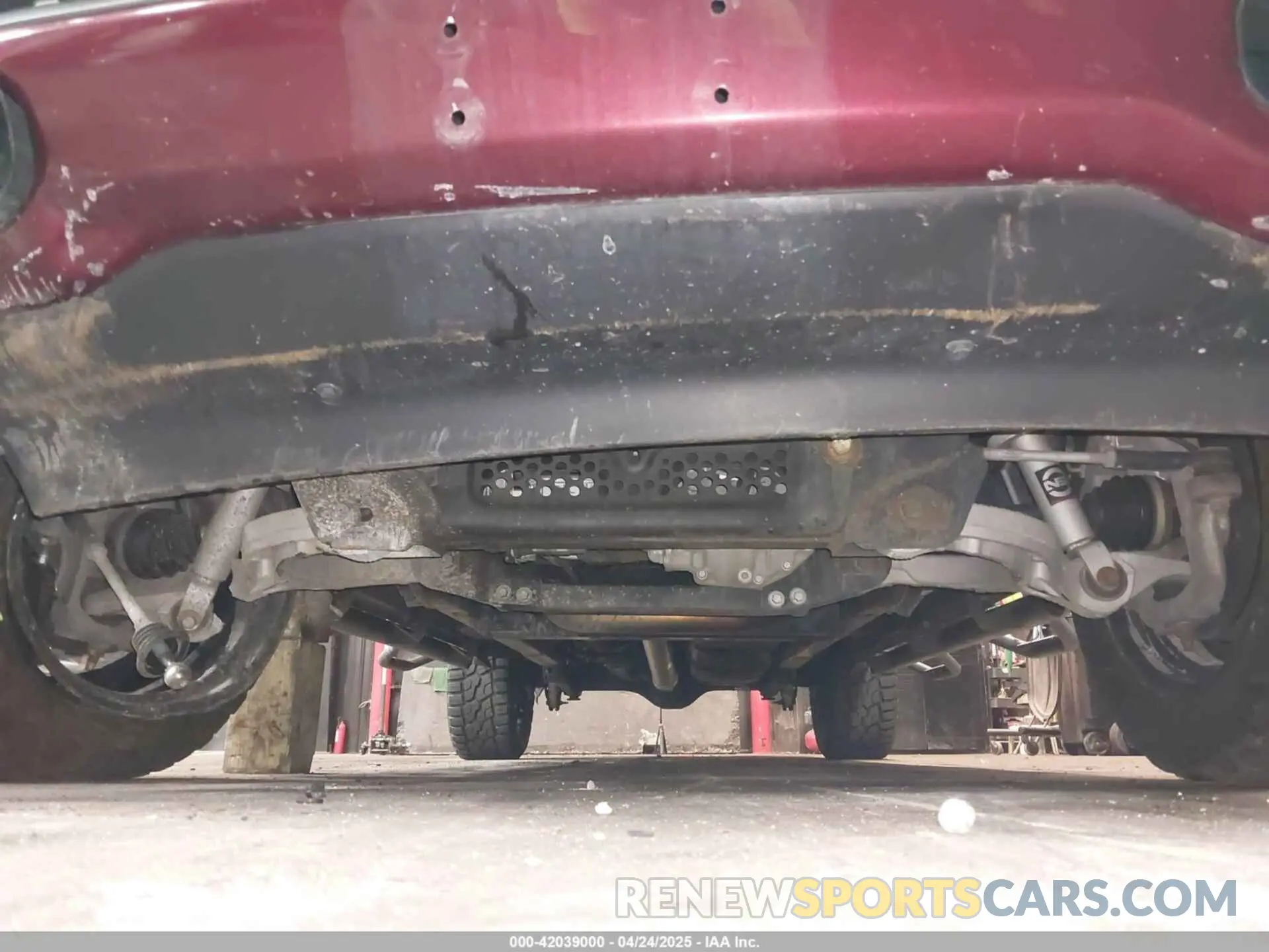 20 Photograph of a damaged car 1C6SRFFTXKN607457 RAM 1500 2019