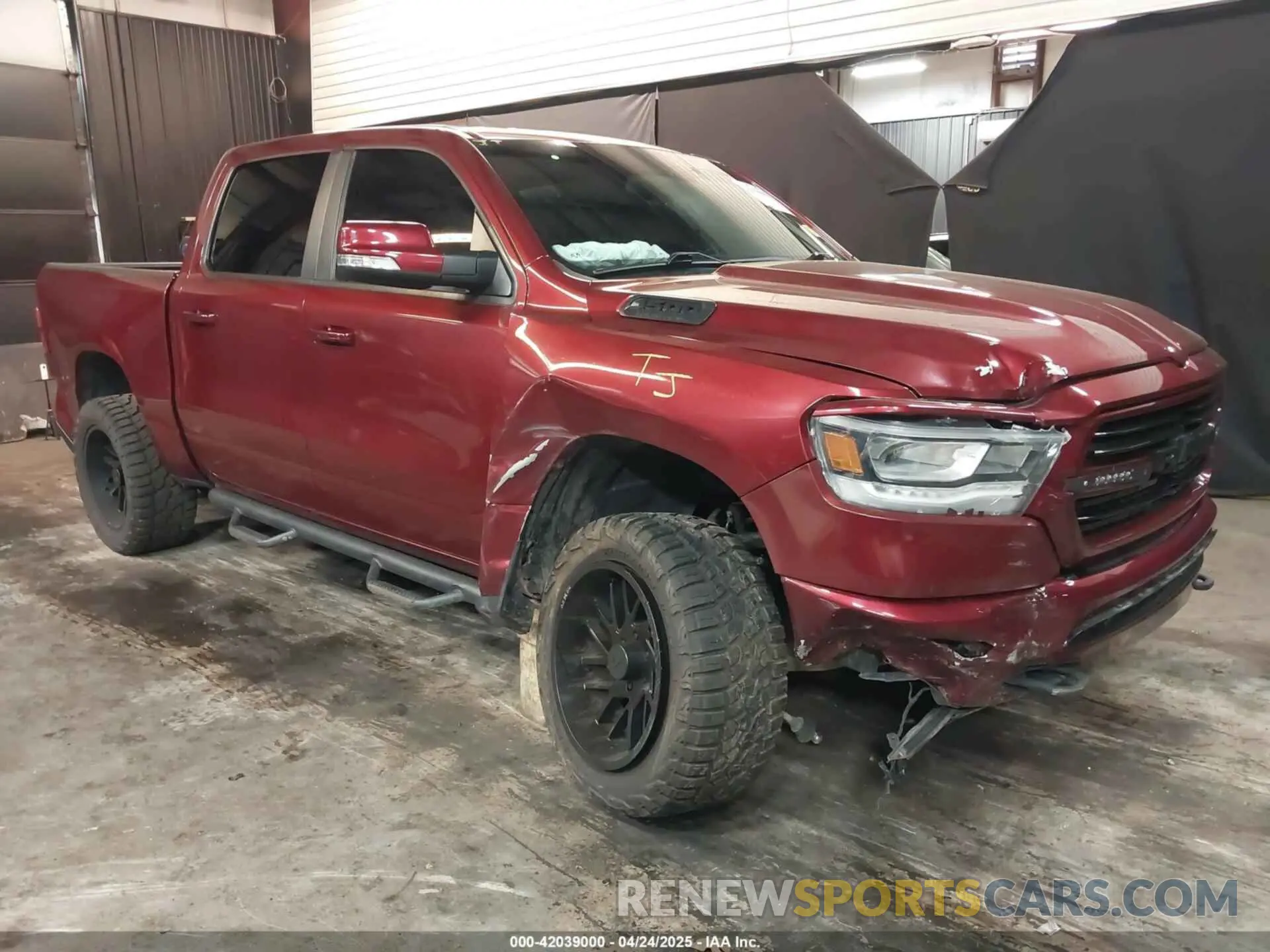 6 Photograph of a damaged car 1C6SRFFTXKN607457 RAM 1500 2019