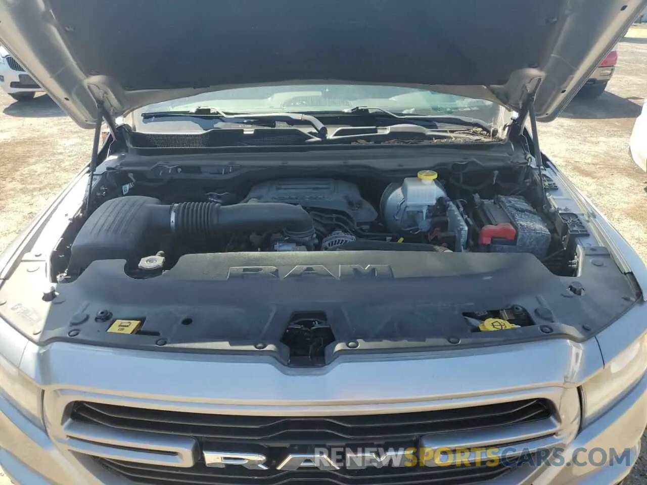 11 Photograph of a damaged car 1C6SRFFTXKN609371 RAM 1500 2019