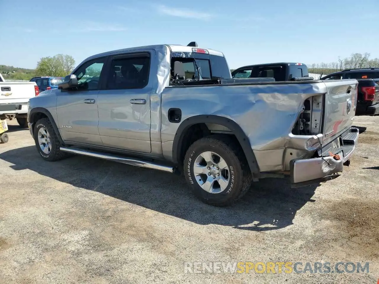 2 Photograph of a damaged car 1C6SRFFTXKN609371 RAM 1500 2019