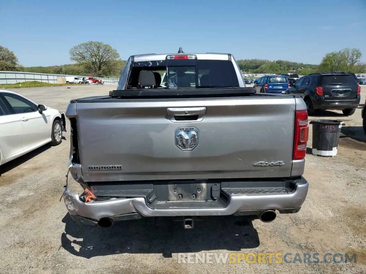 6 Photograph of a damaged car 1C6SRFFTXKN609371 RAM 1500 2019