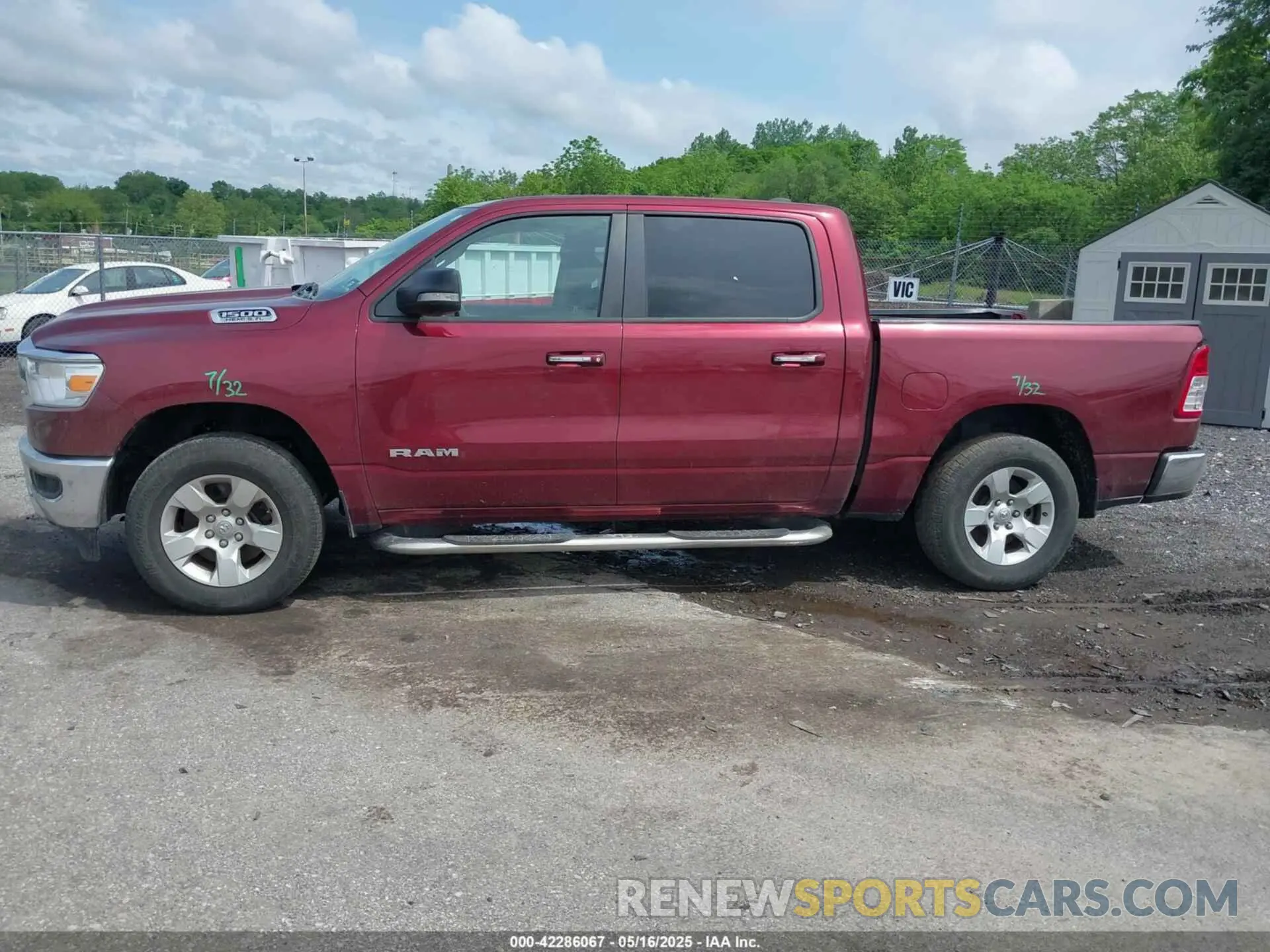 14 Photograph of a damaged car 1C6SRFFTXKN896288 RAM 1500 2019