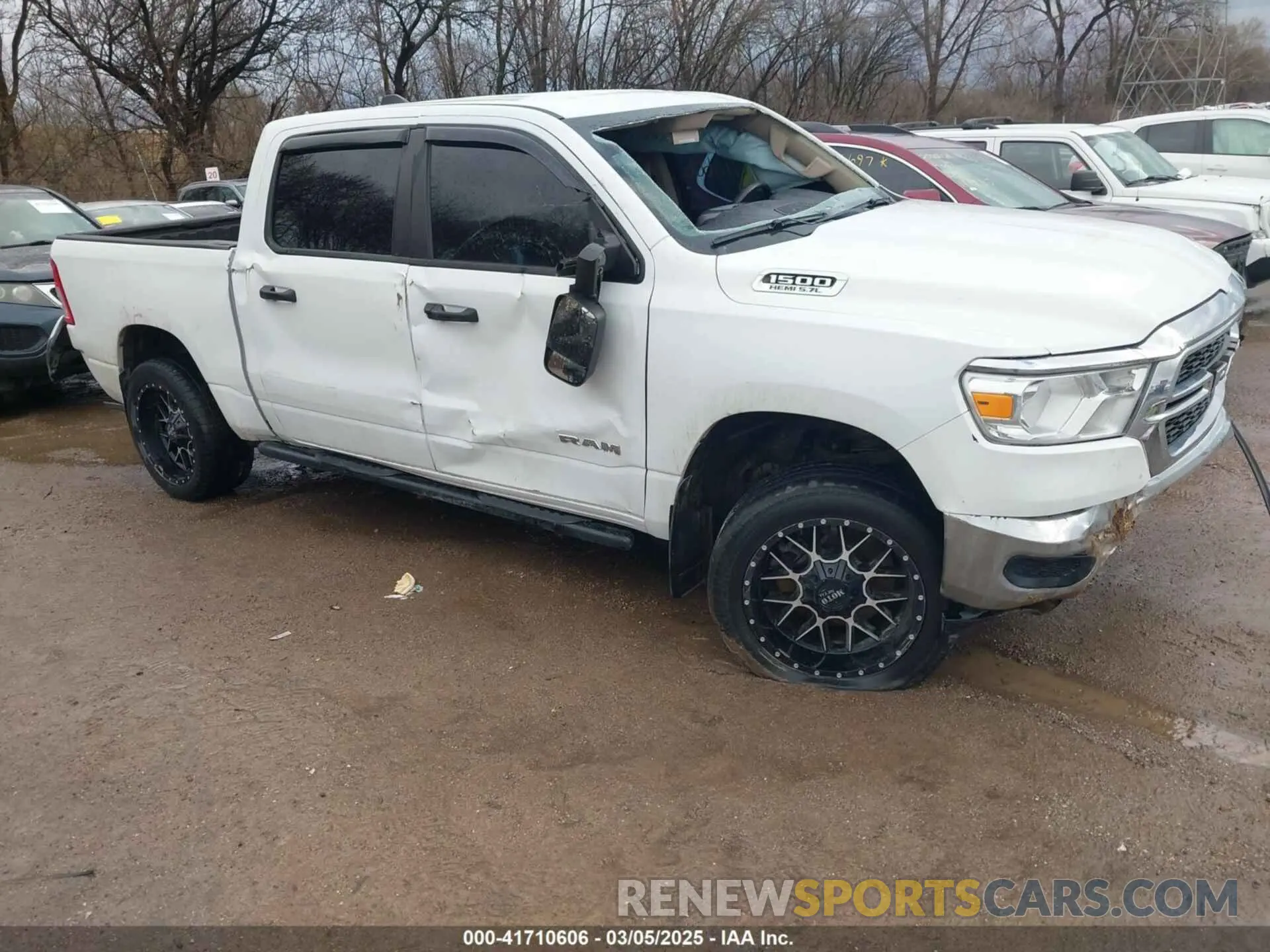1 Photograph of a damaged car 1C6SRFGT0KN542410 RAM 1500 2019