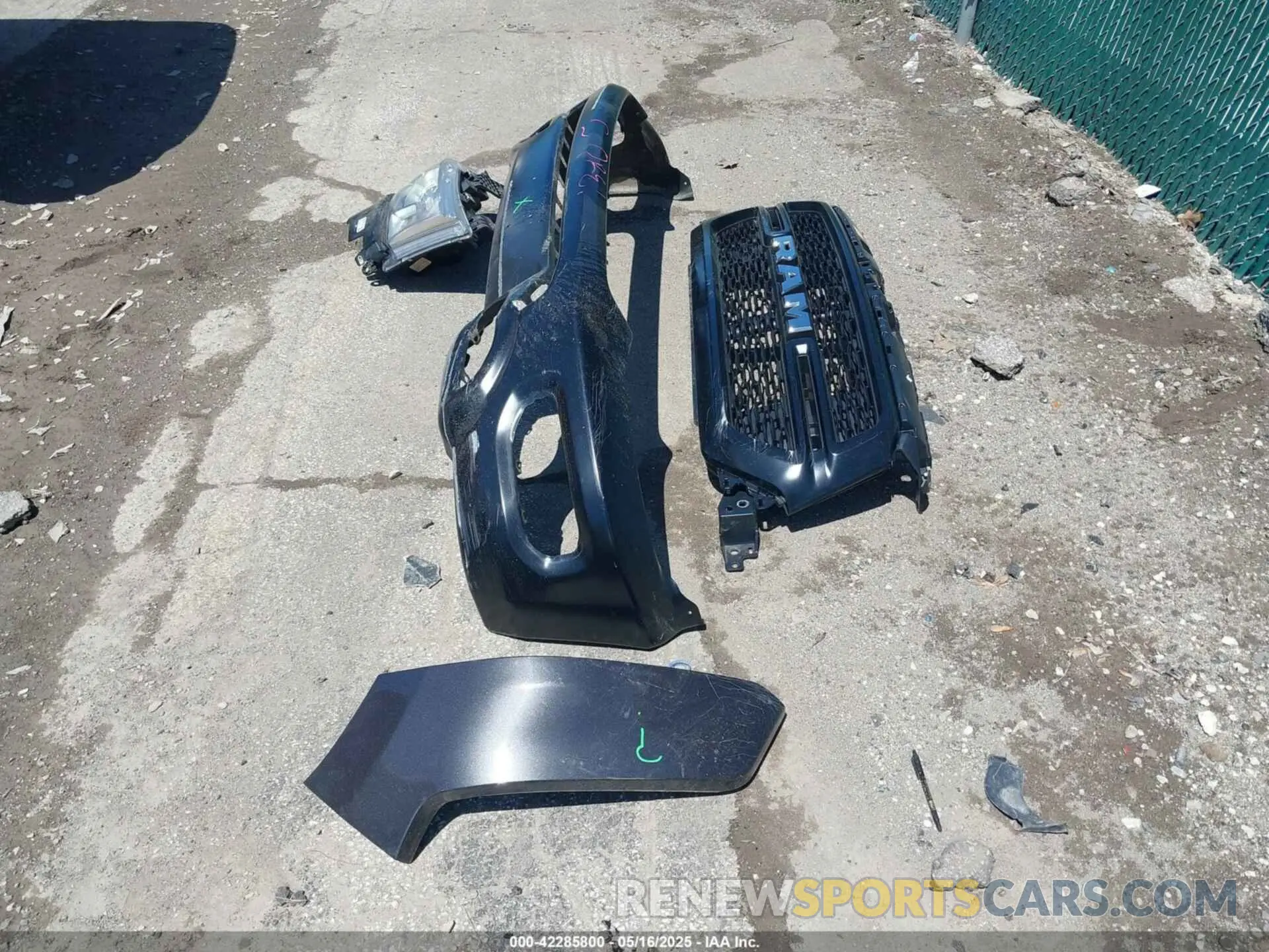 20 Photograph of a damaged car 1C6SRFGT2KN579720 RAM 1500 2019