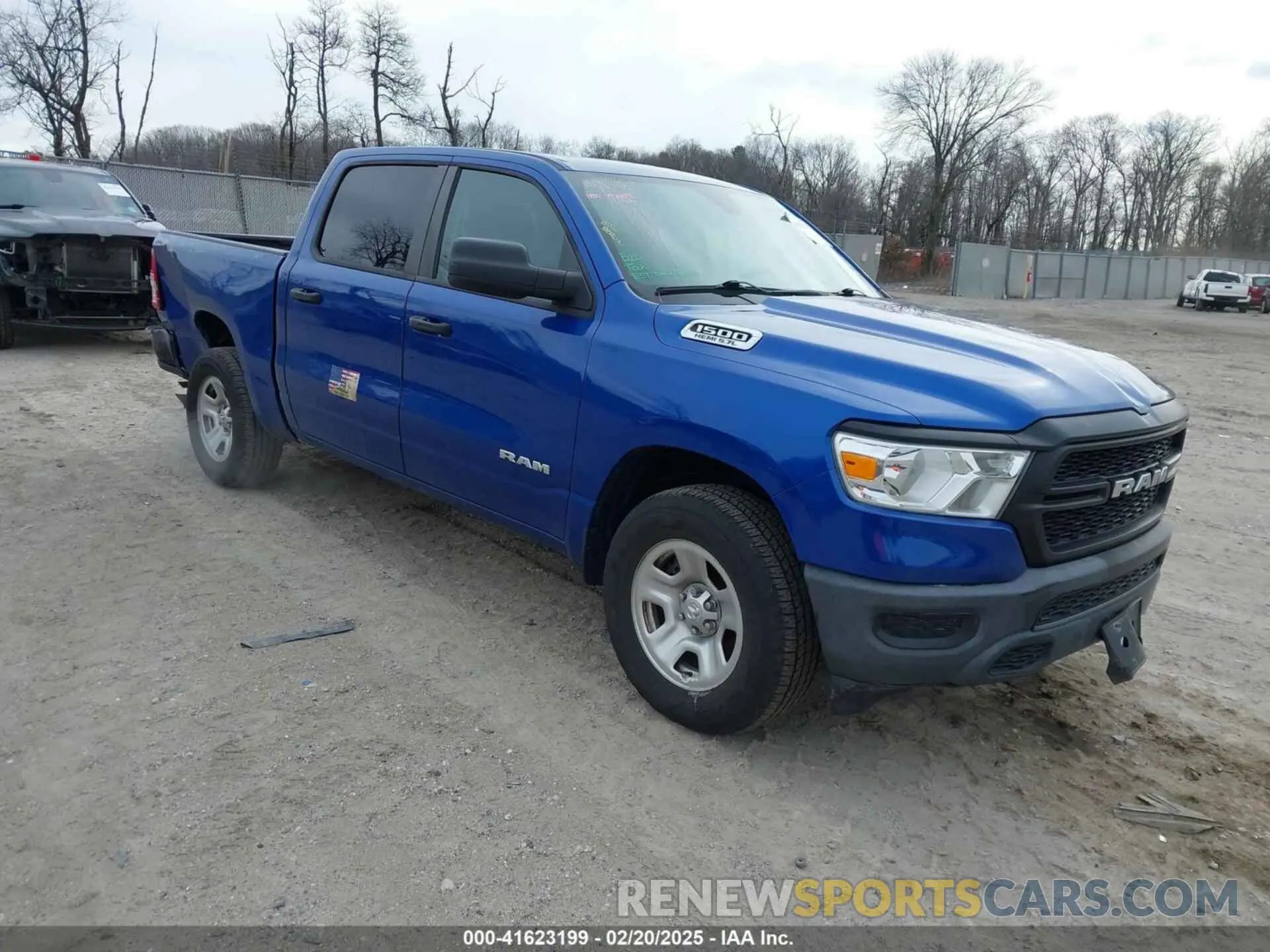 1 Photograph of a damaged car 1C6SRFGT7KN624201 RAM 1500 2019
