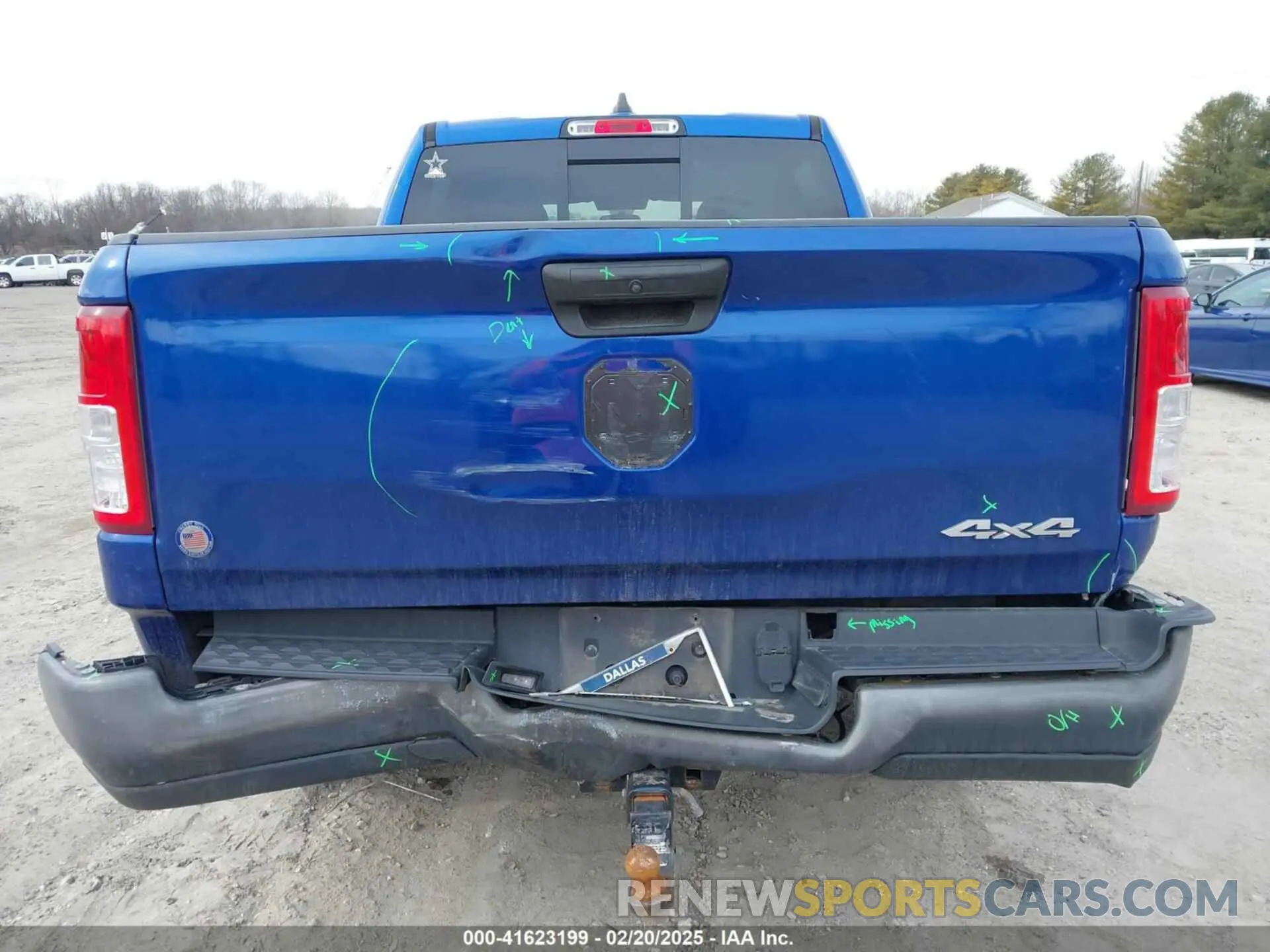 16 Photograph of a damaged car 1C6SRFGT7KN624201 RAM 1500 2019