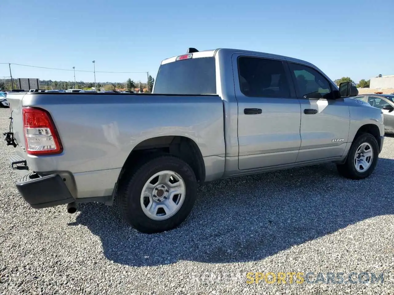 3 Photograph of a damaged car 1C6SRFGT8KN605608 RAM 1500 2019