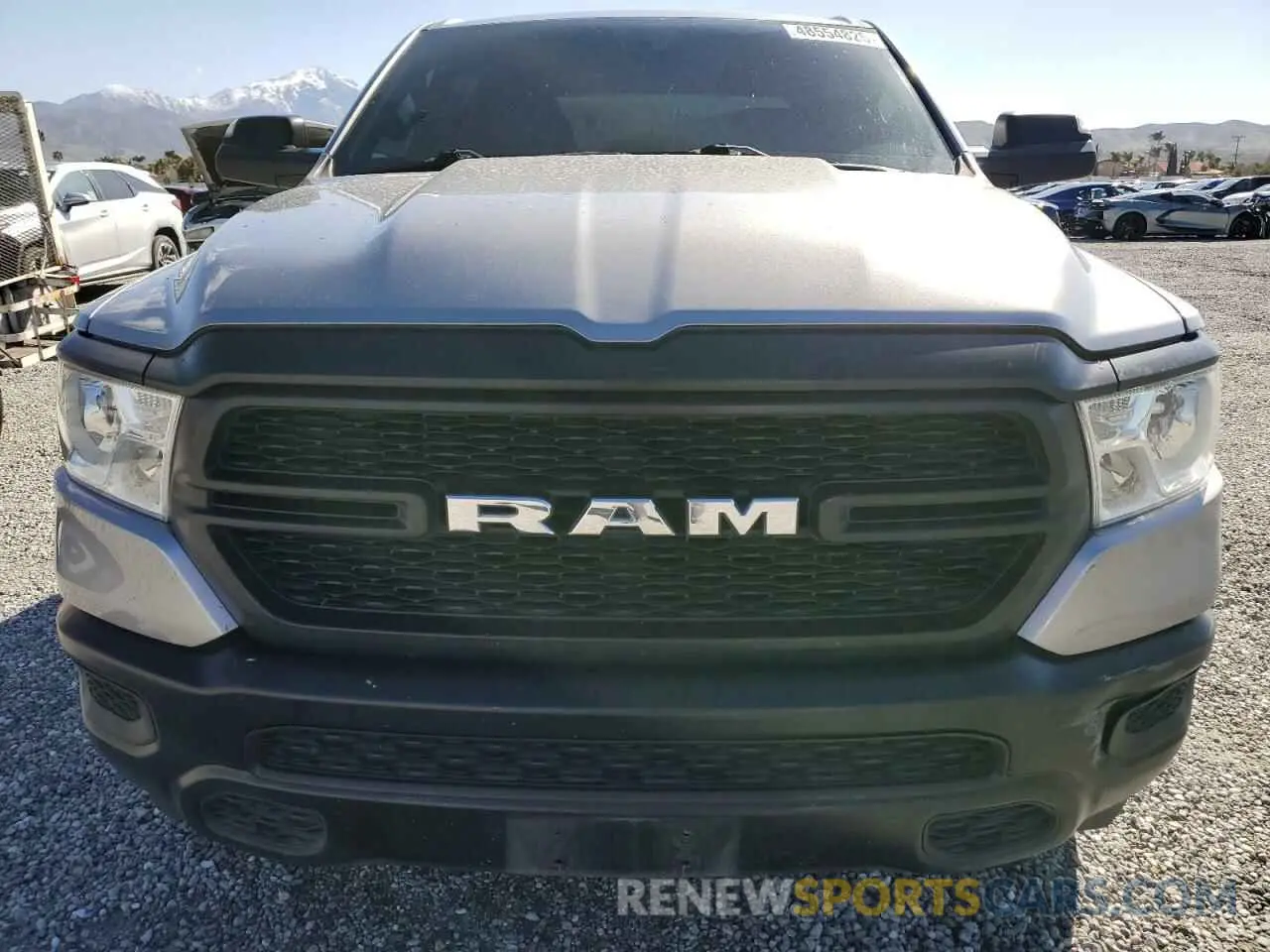 5 Photograph of a damaged car 1C6SRFGT8KN605608 RAM 1500 2019