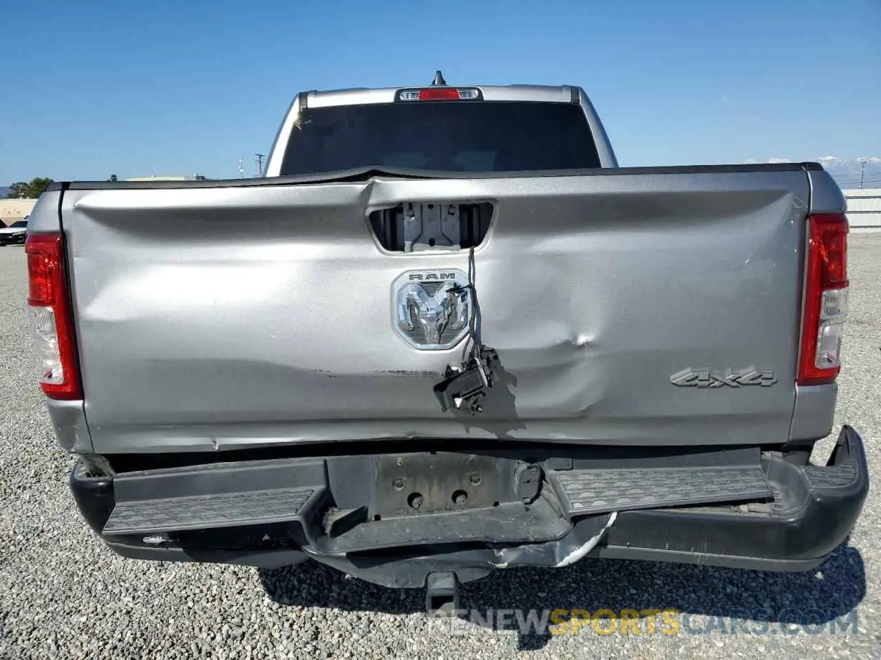6 Photograph of a damaged car 1C6SRFGT8KN605608 RAM 1500 2019