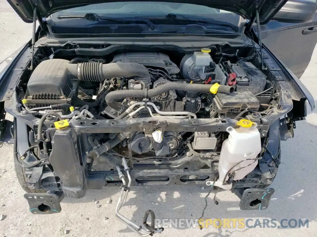 11 Photograph of a damaged car 1C6SRFGT9KN541871 RAM 1500 2019
