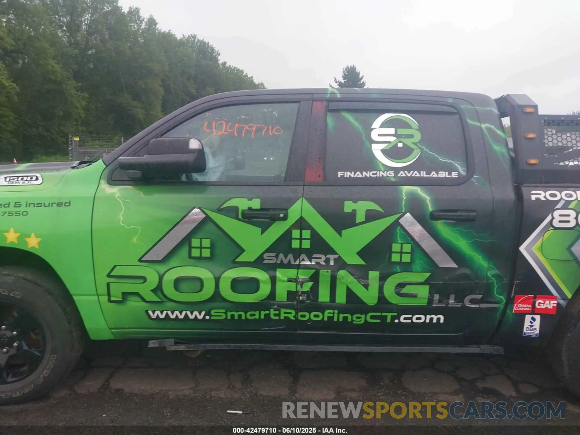 14 Photograph of a damaged car 1C6SRFGTXKN580050 RAM 1500 2019