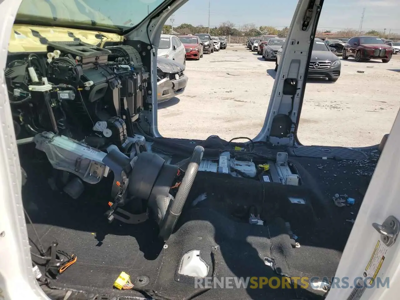 7 Photograph of a damaged car 1C6SRFHT0KN671892 RAM 1500 2019