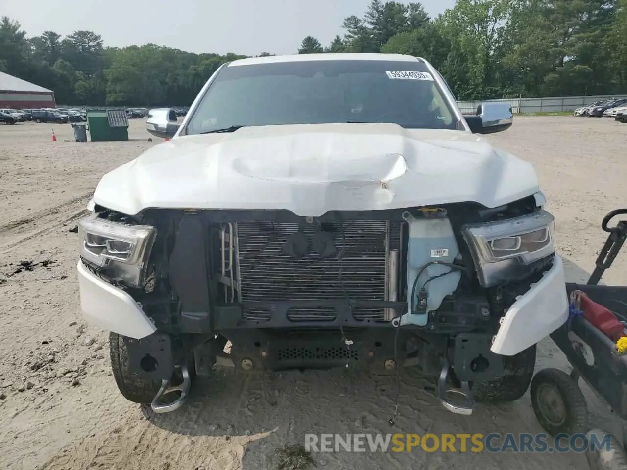 5 Photograph of a damaged car 1C6SRFHT0KN773399 RAM 1500 2019