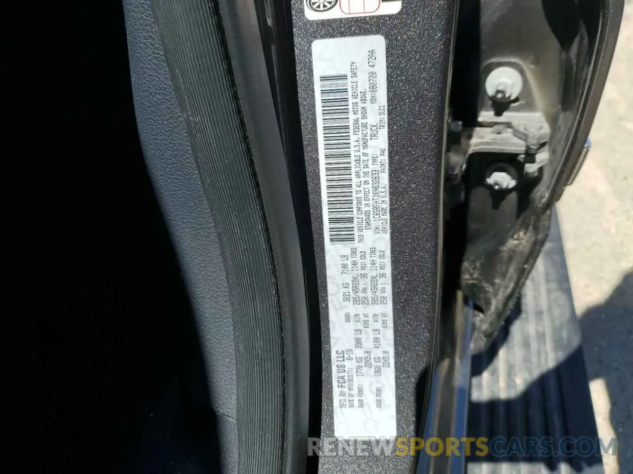 12 Photograph of a damaged car 1C6SRFHT1KN632633 RAM 1500 2019