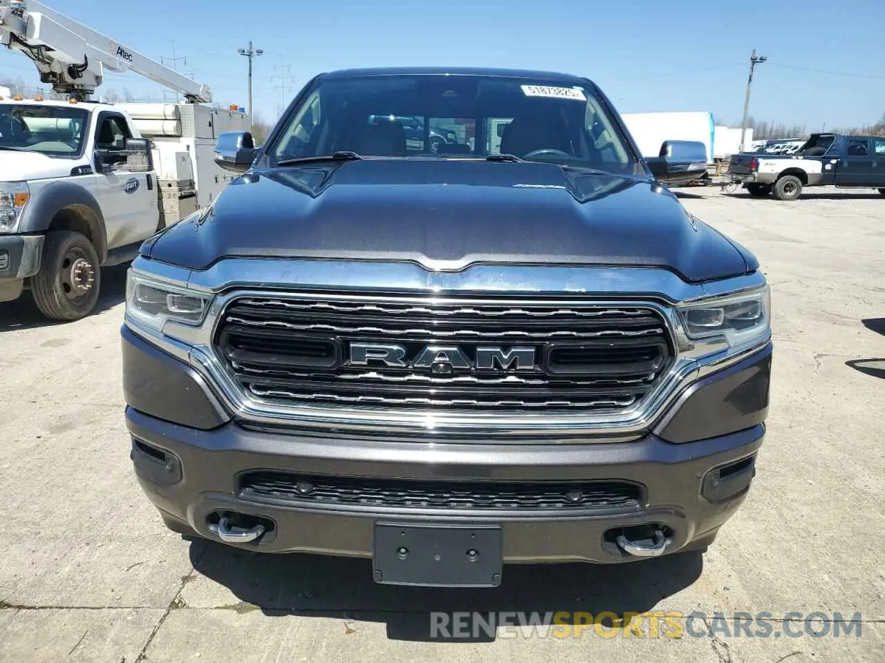 5 Photograph of a damaged car 1C6SRFHT1KN632633 RAM 1500 2019