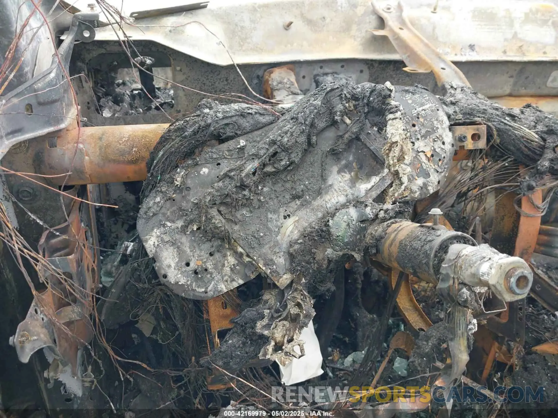 7 Photograph of a damaged car 1C6SRFHT2KN923691 RAM 1500 2019