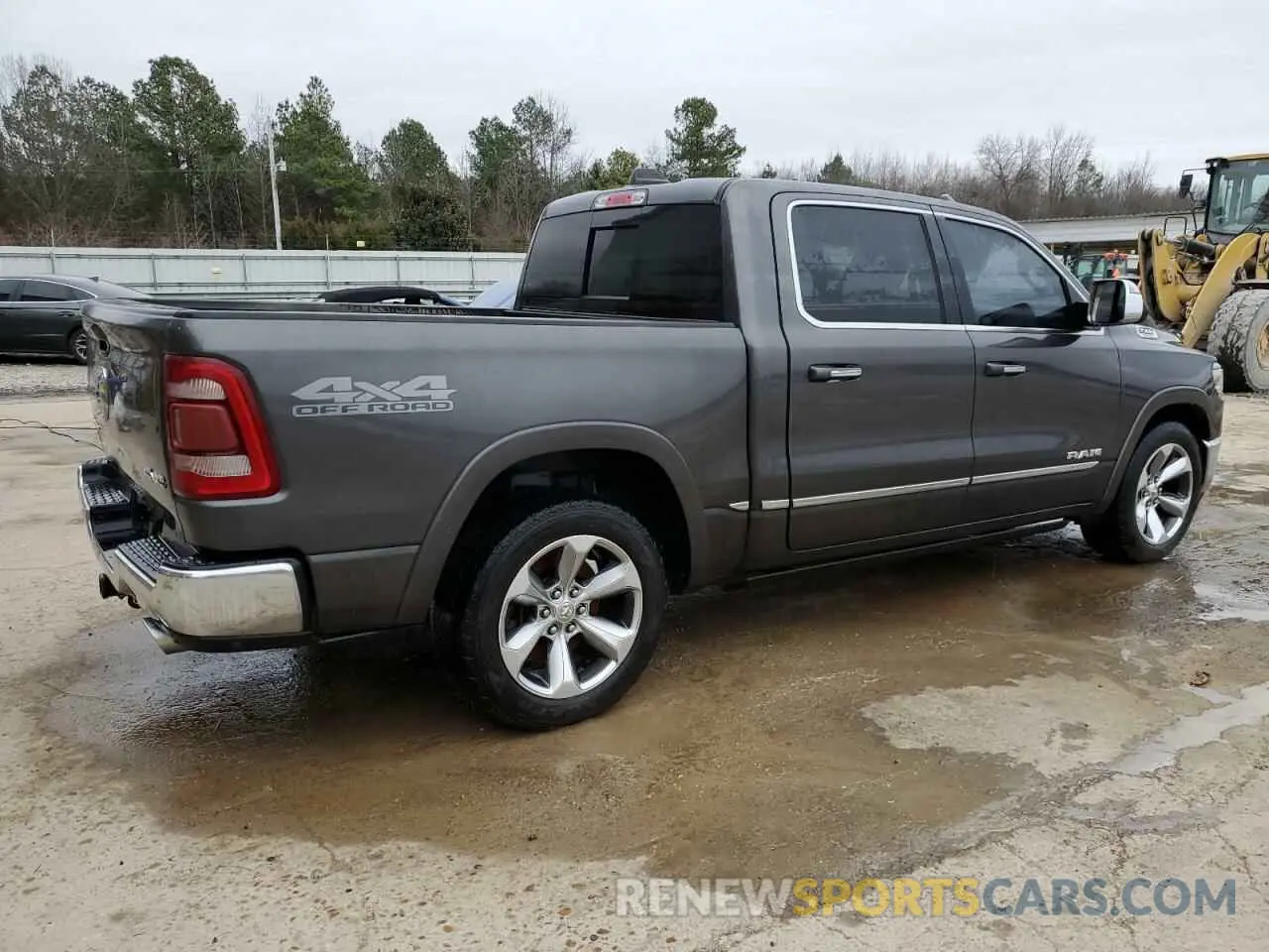 3 Photograph of a damaged car 1C6SRFHT3KN606034 RAM 1500 2019