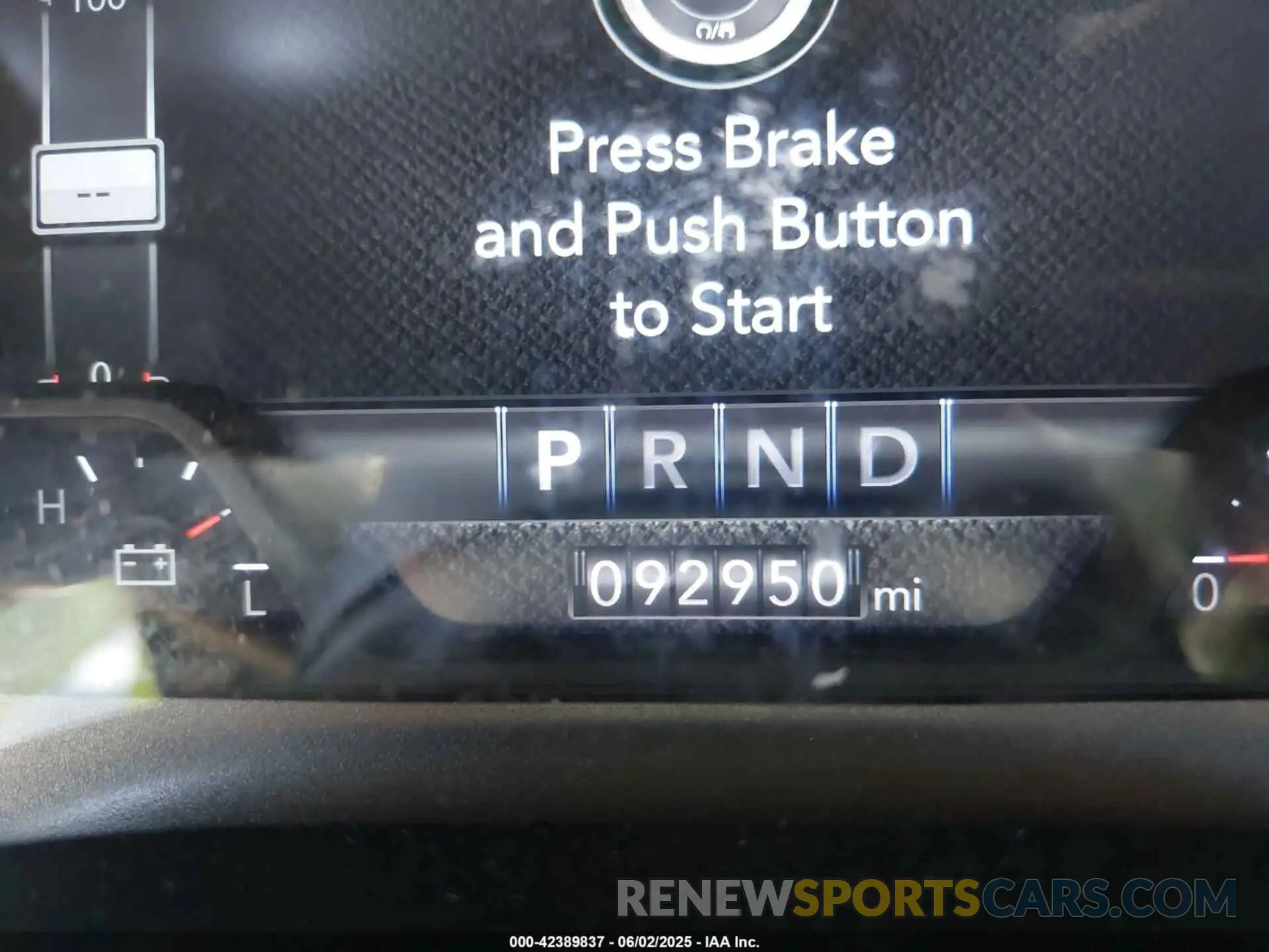 15 Photograph of a damaged car 1C6SRFHT4KN552775 RAM 1500 2019