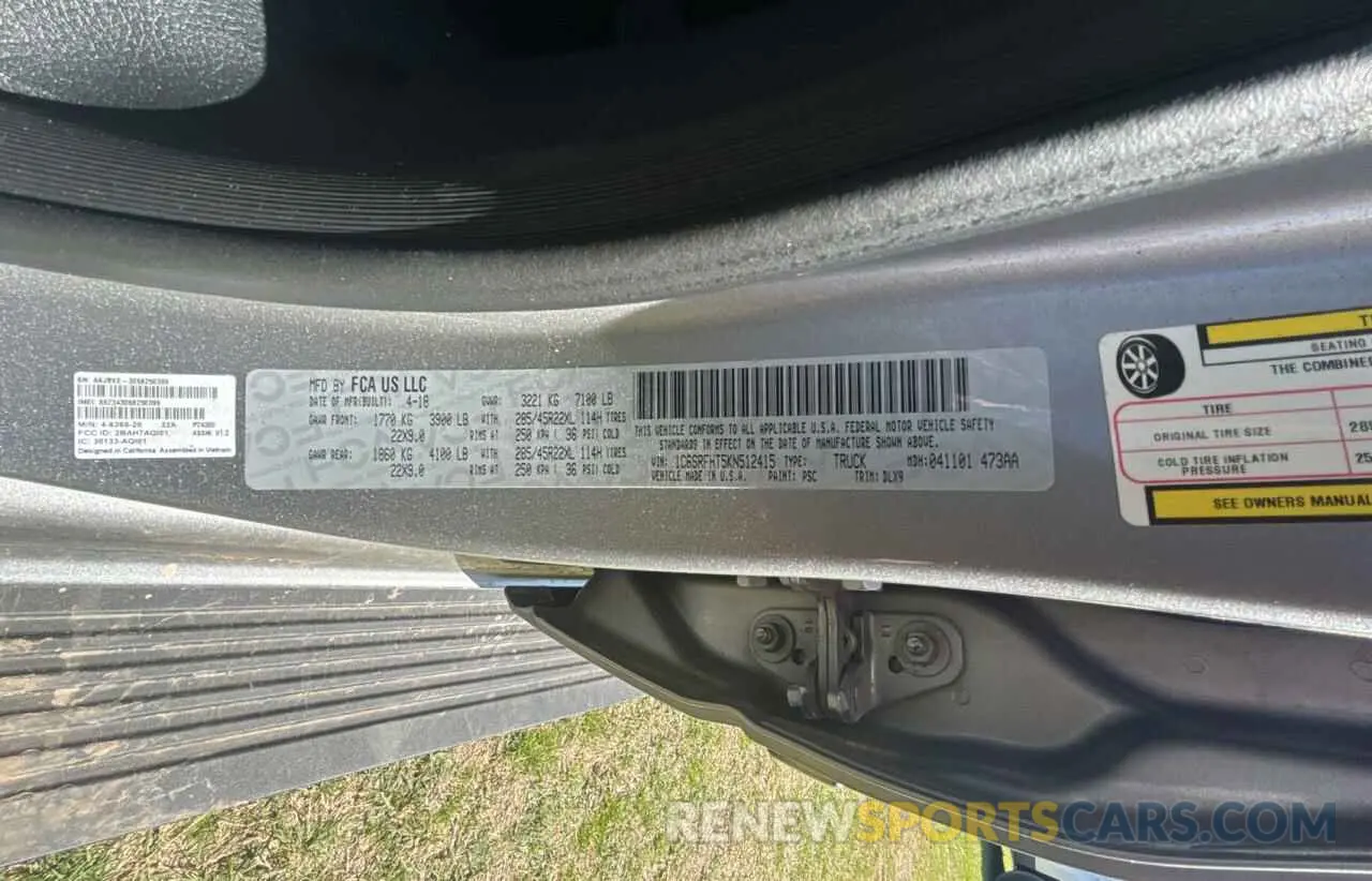 10 Photograph of a damaged car 1C6SRFHT5KN512415 RAM 1500 2019