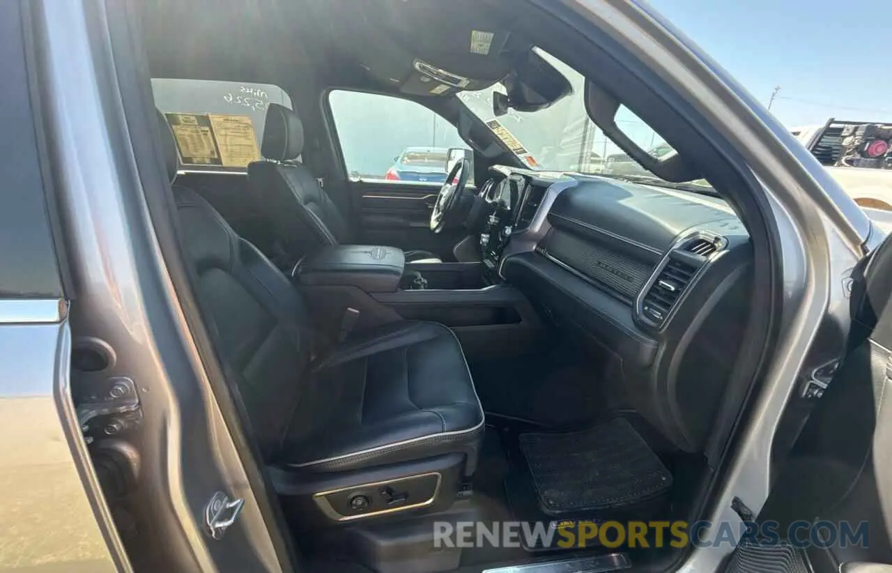5 Photograph of a damaged car 1C6SRFHT5KN512415 RAM 1500 2019