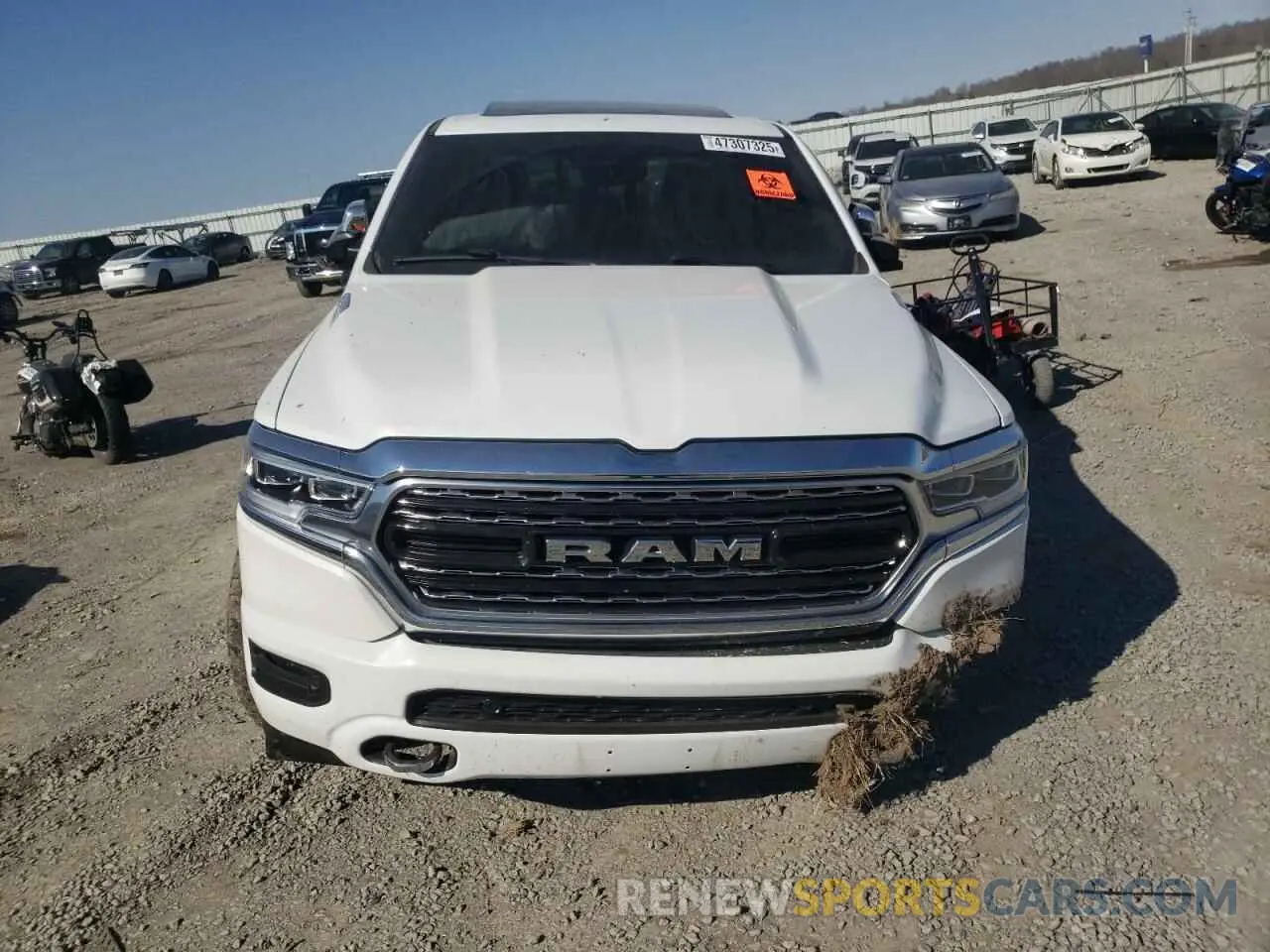 5 Photograph of a damaged car 1C6SRFHT7KN627050 RAM 1500 2019