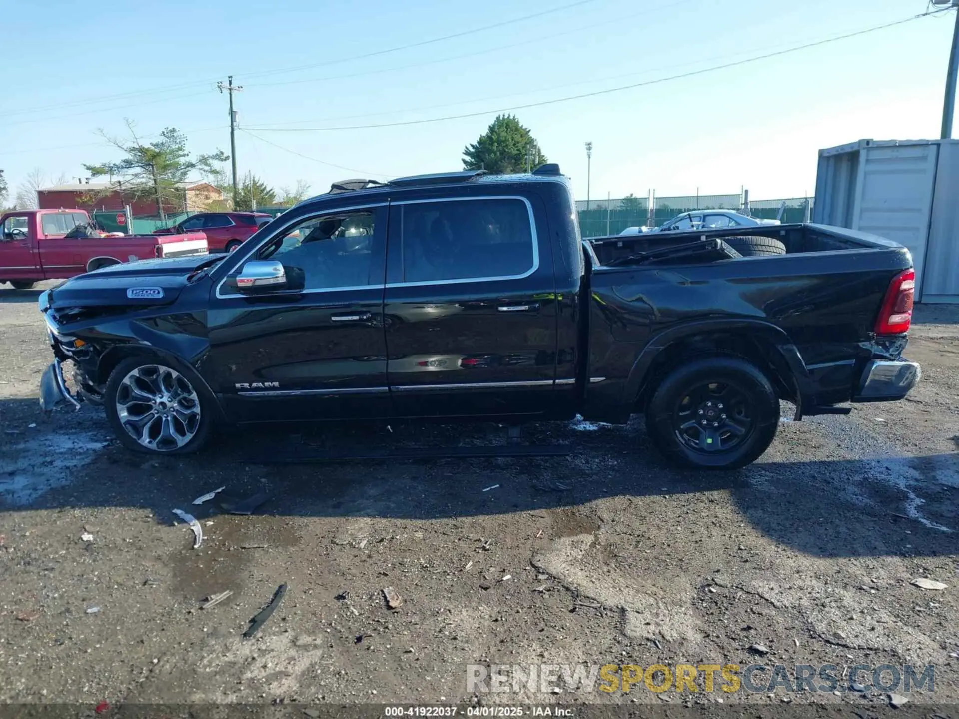 14 Photograph of a damaged car 1C6SRFHT7KN693081 RAM 1500 2019