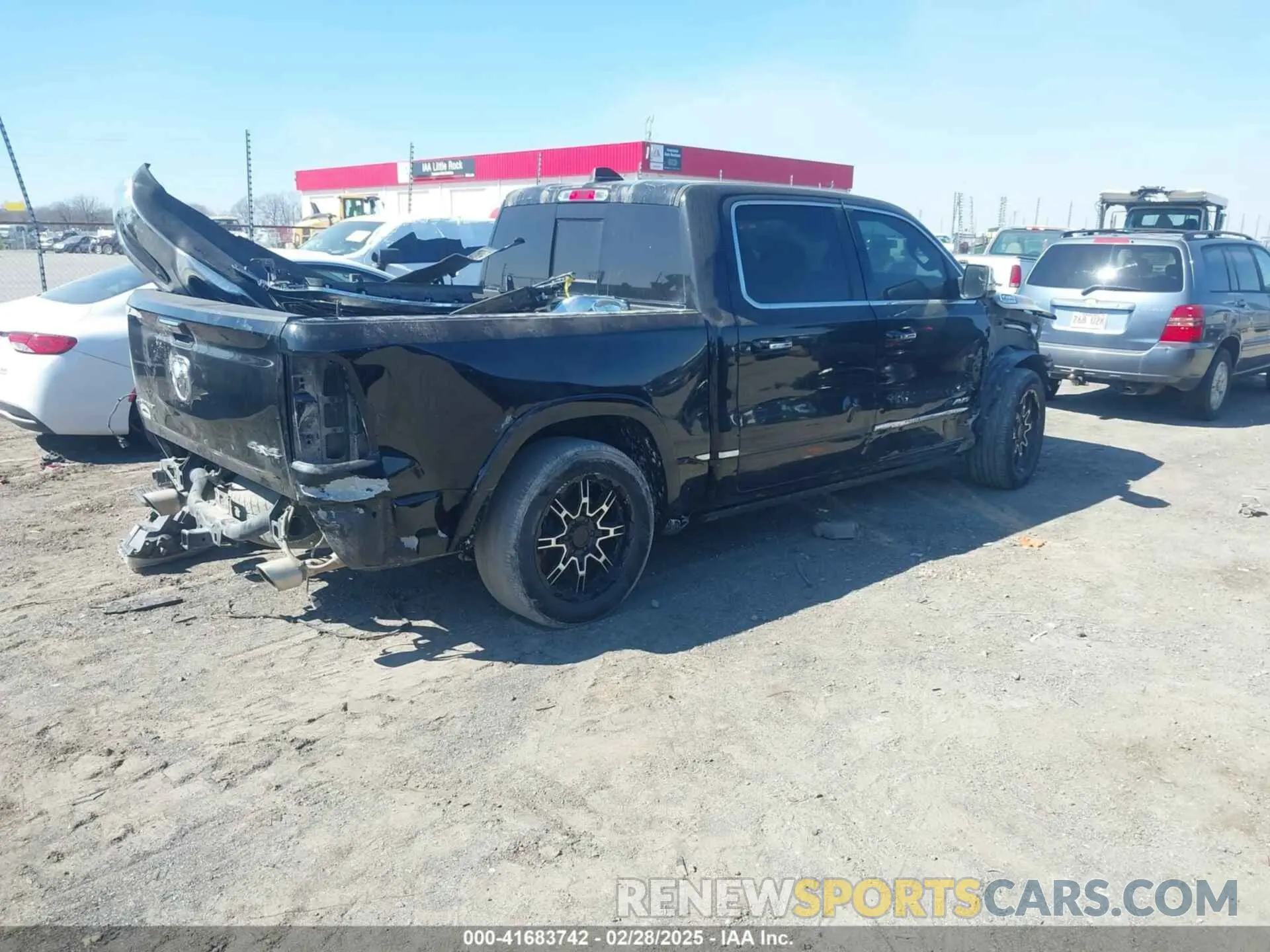 4 Photograph of a damaged car 1C6SRFHT7KN861608 RAM 1500 2019