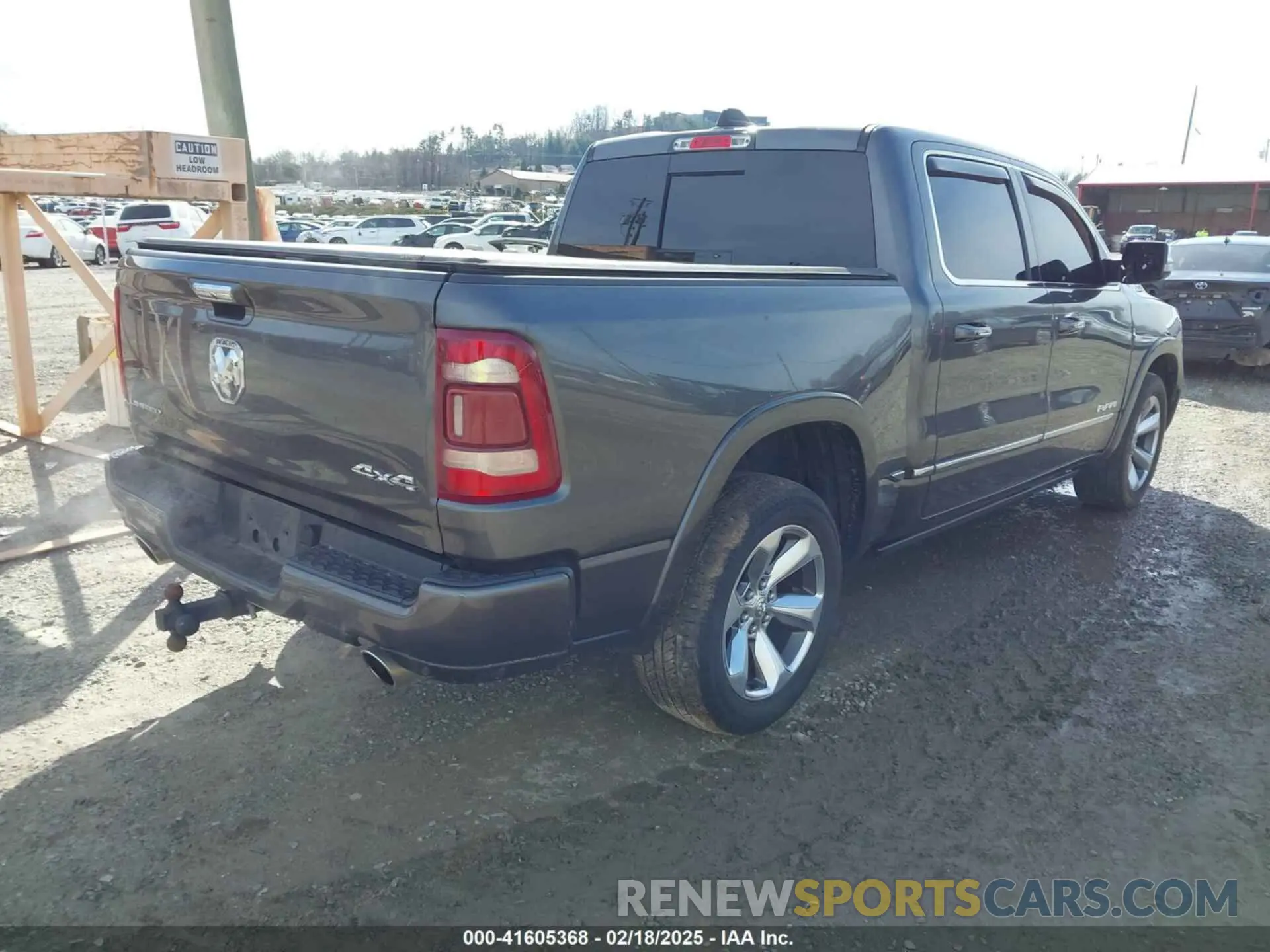 4 Photograph of a damaged car 1C6SRFHT8KN549846 RAM 1500 2019