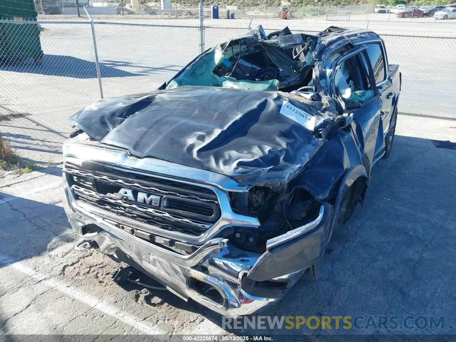 6 Photograph of a damaged car 1C6SRFHT8KN839939 RAM 1500 2019