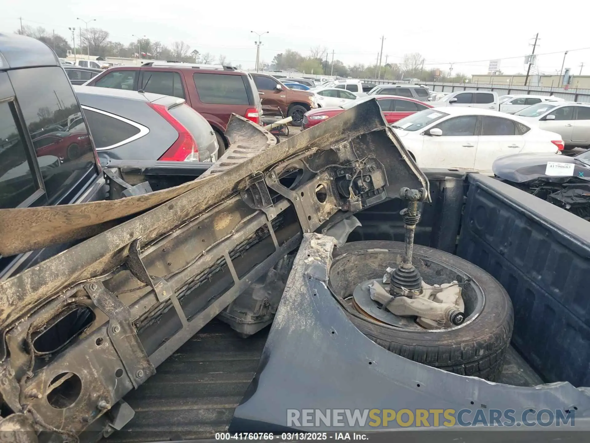 12 Photograph of a damaged car 1C6SRFHT9KN594990 RAM 1500 2019