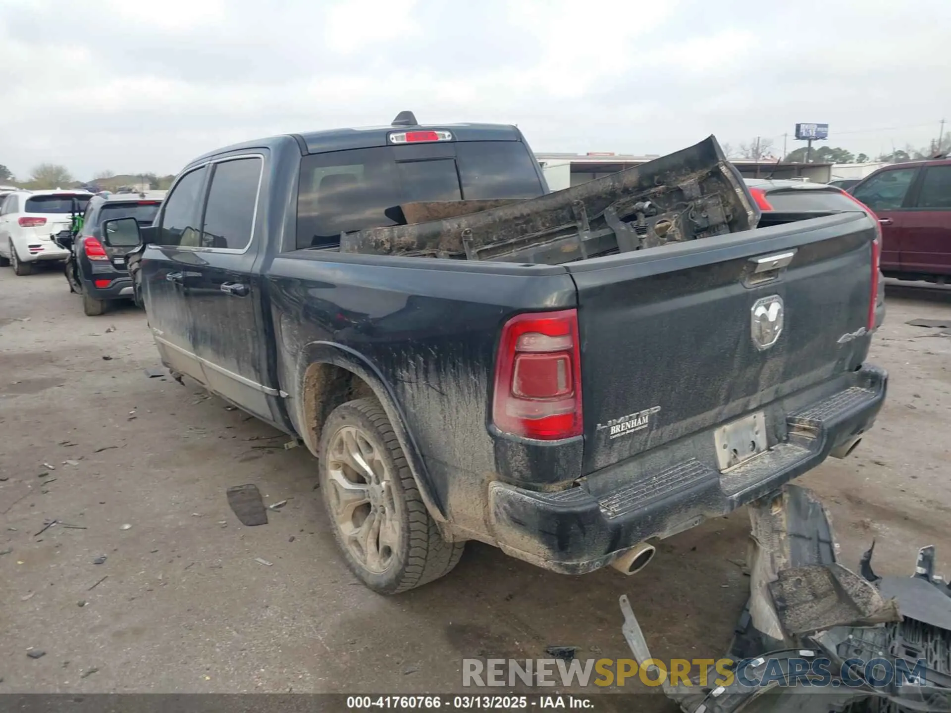 3 Photograph of a damaged car 1C6SRFHT9KN594990 RAM 1500 2019