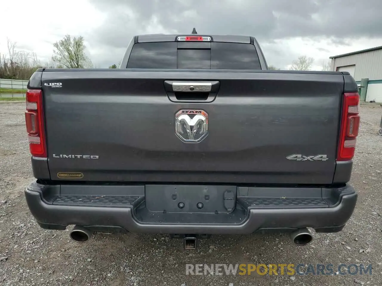 6 Photograph of a damaged car 1C6SRFHT9KN692739 RAM 1500 2019