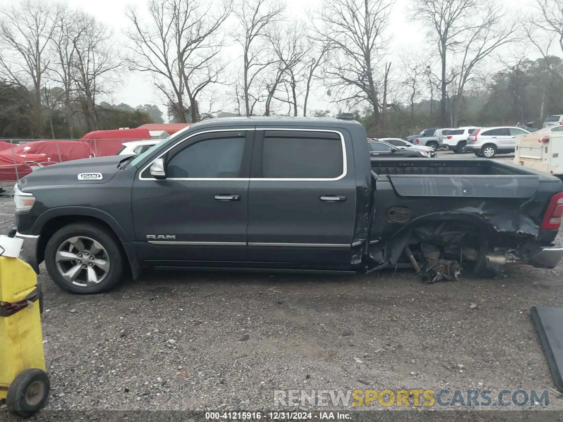 14 Photograph of a damaged car 1C6SRFHT9KN716599 RAM 1500 2019