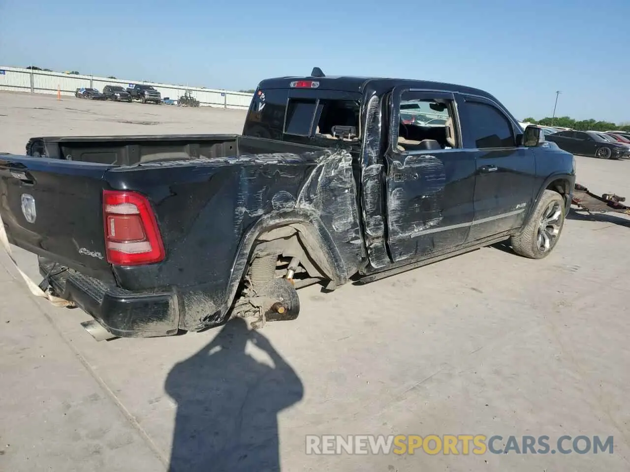 3 Photograph of a damaged car 1C6SRFHT9KN787964 RAM 1500 2019
