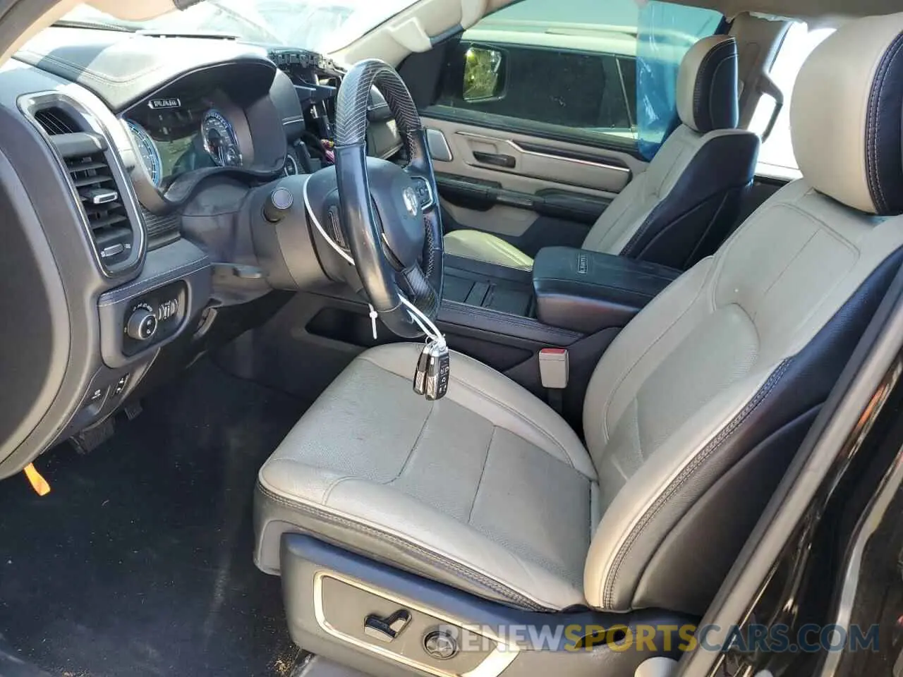 7 Photograph of a damaged car 1C6SRFHT9KN787964 RAM 1500 2019